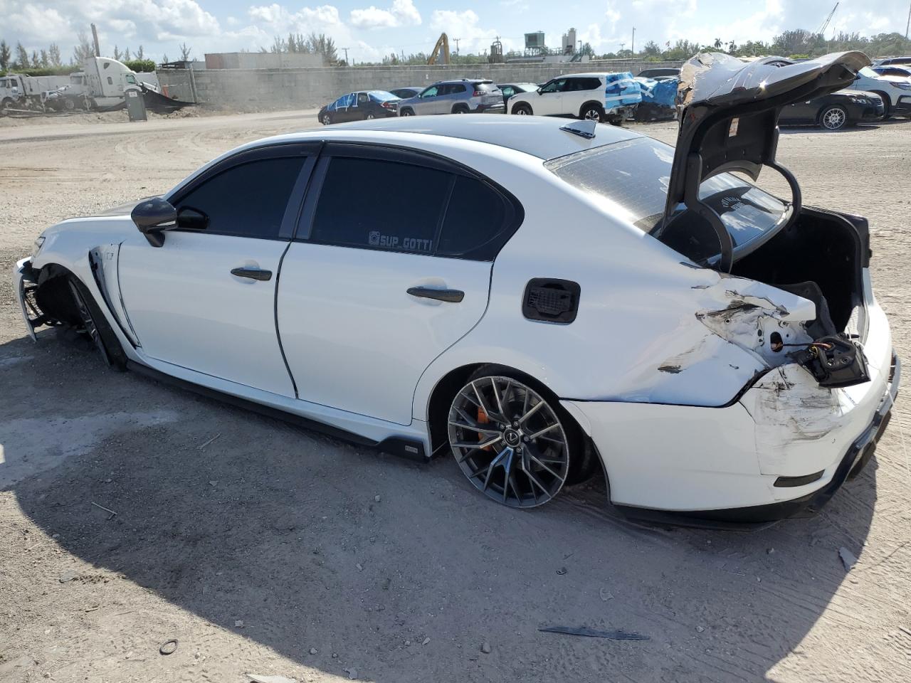 2016 Lexus Gs-f    White vin: JTHBP1BL3GA000160