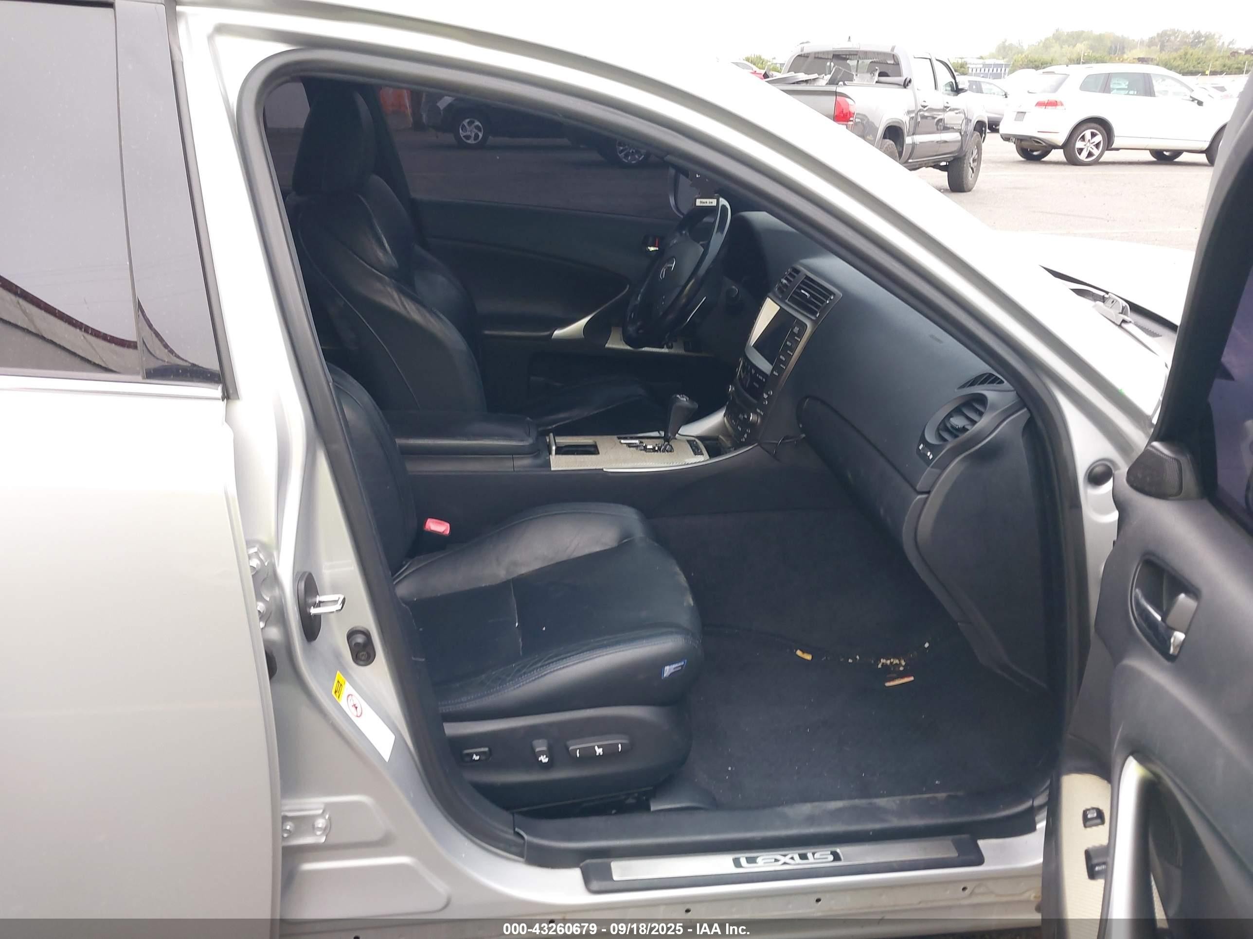 2008 Lexus Is F   Silver vin: JTHBP262185000787
