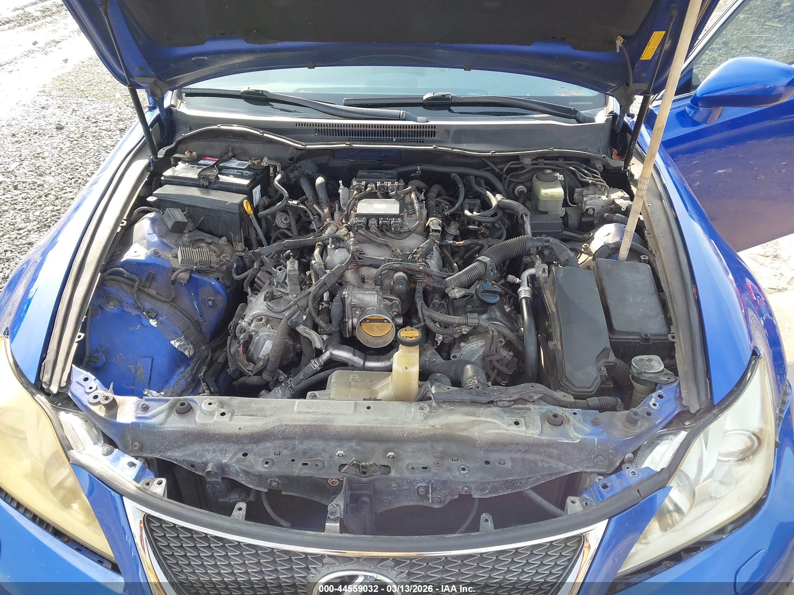 2008 Lexus Is F   Blue vin: JTHBP262485003280