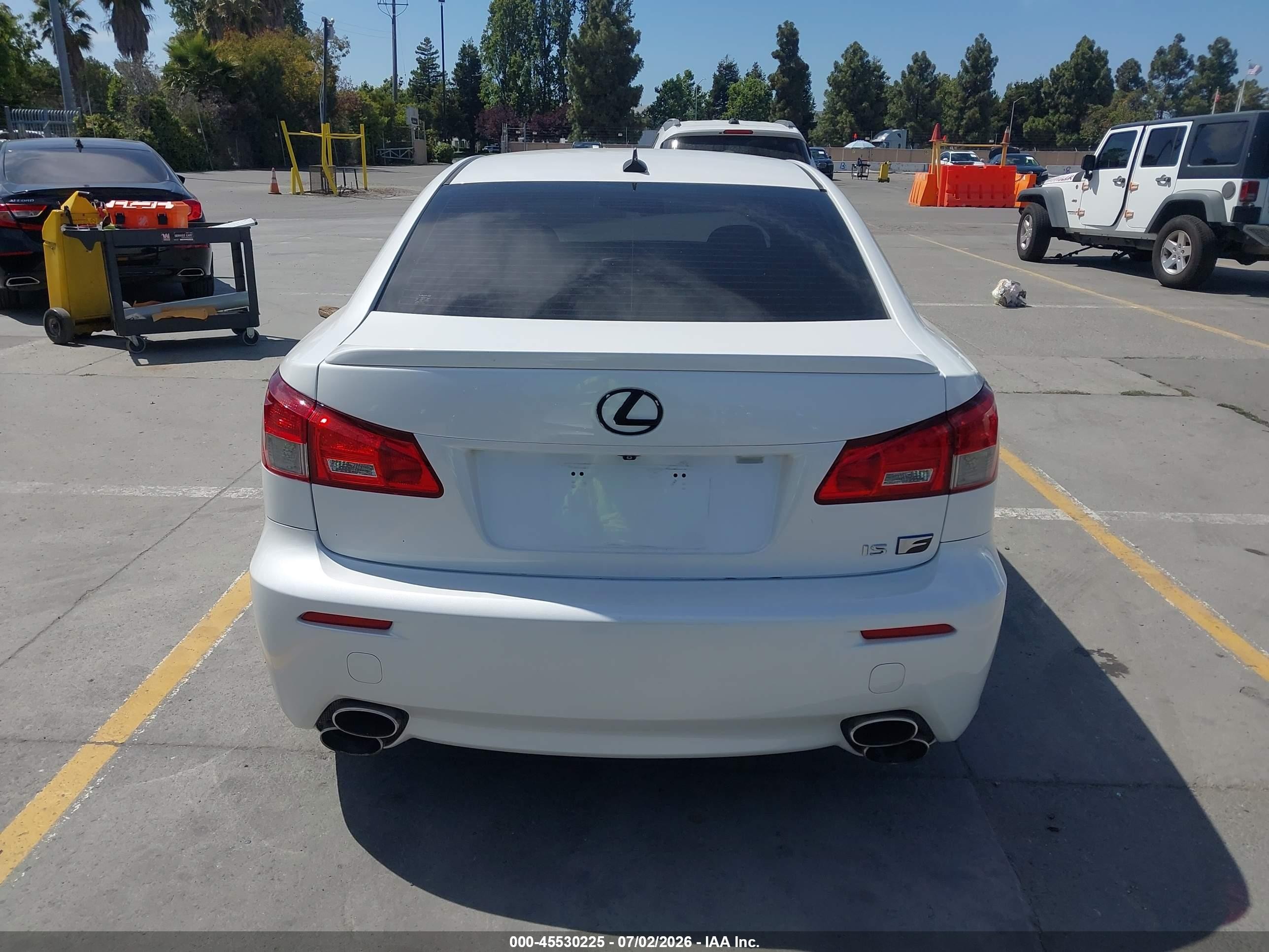 2008 Lexus Is F   Белый vin: JTHBP262685002602