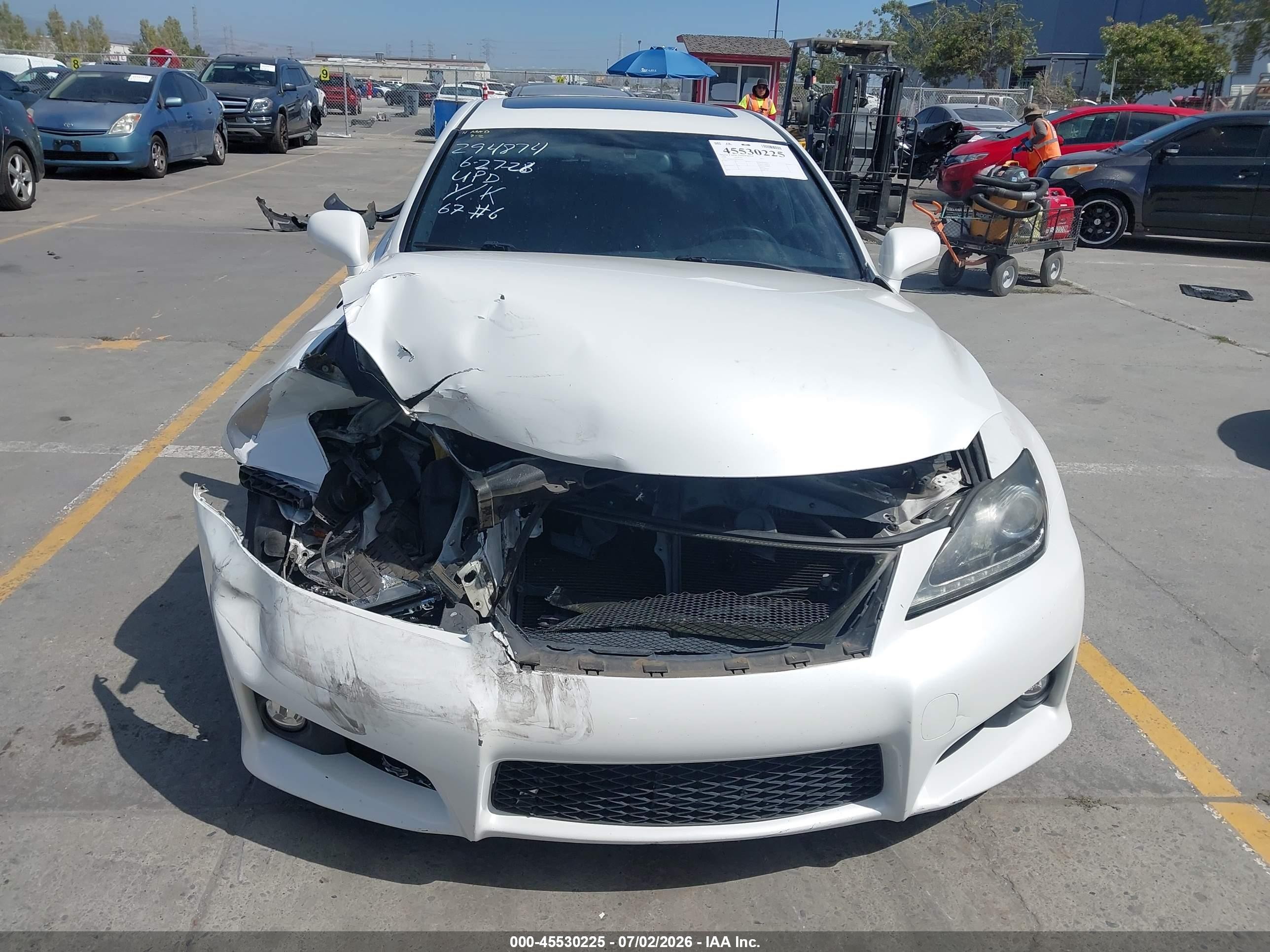 2008 Lexus Is F   Белый vin: JTHBP262685002602