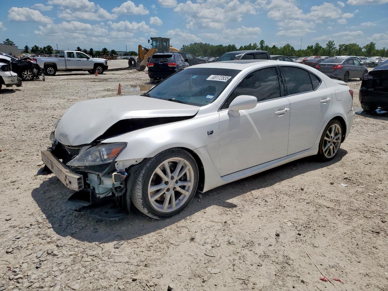 2008 Lexus Is-f    White vin: JTHBP262885003654