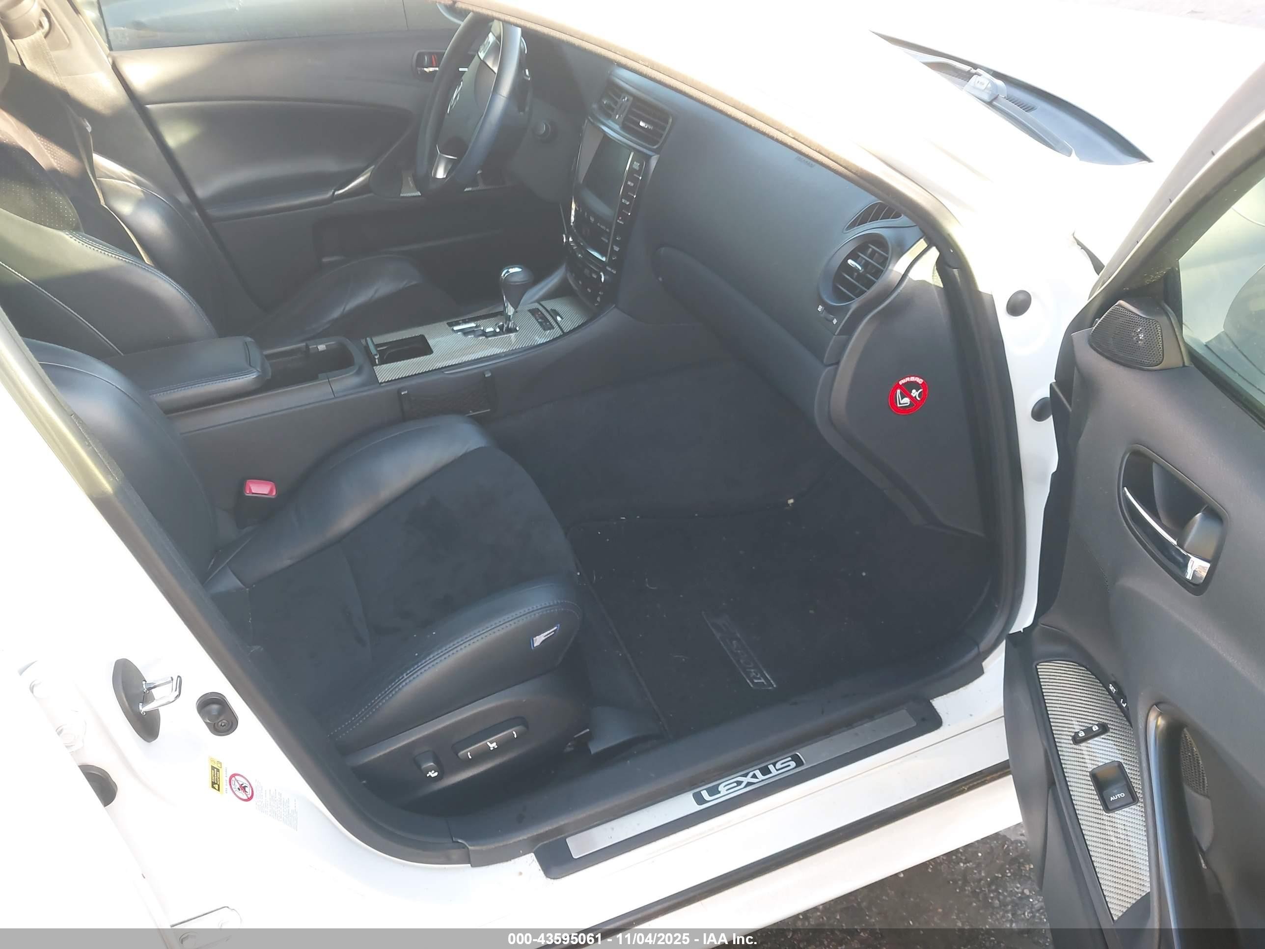 2011 Lexus Is F   White vin: JTHBP5C21B5008756
