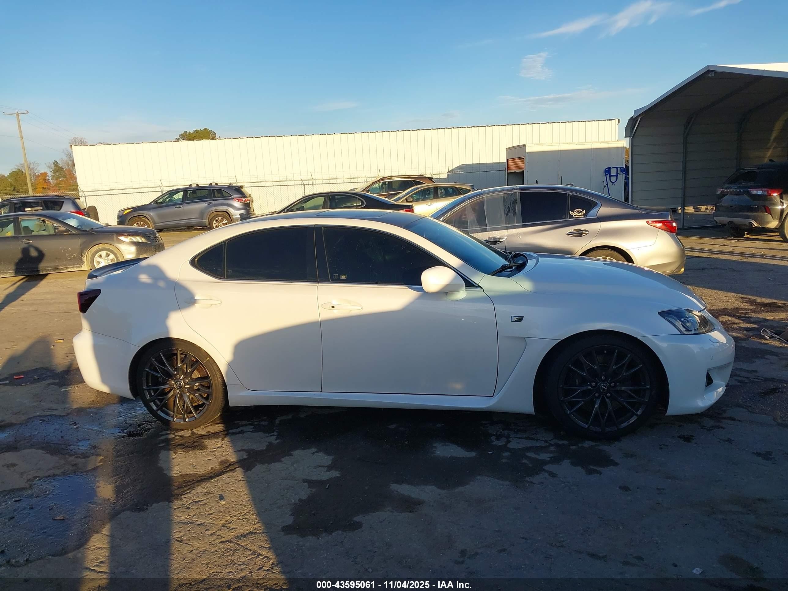 2011 Lexus Is F   White vin: JTHBP5C21B5008756
