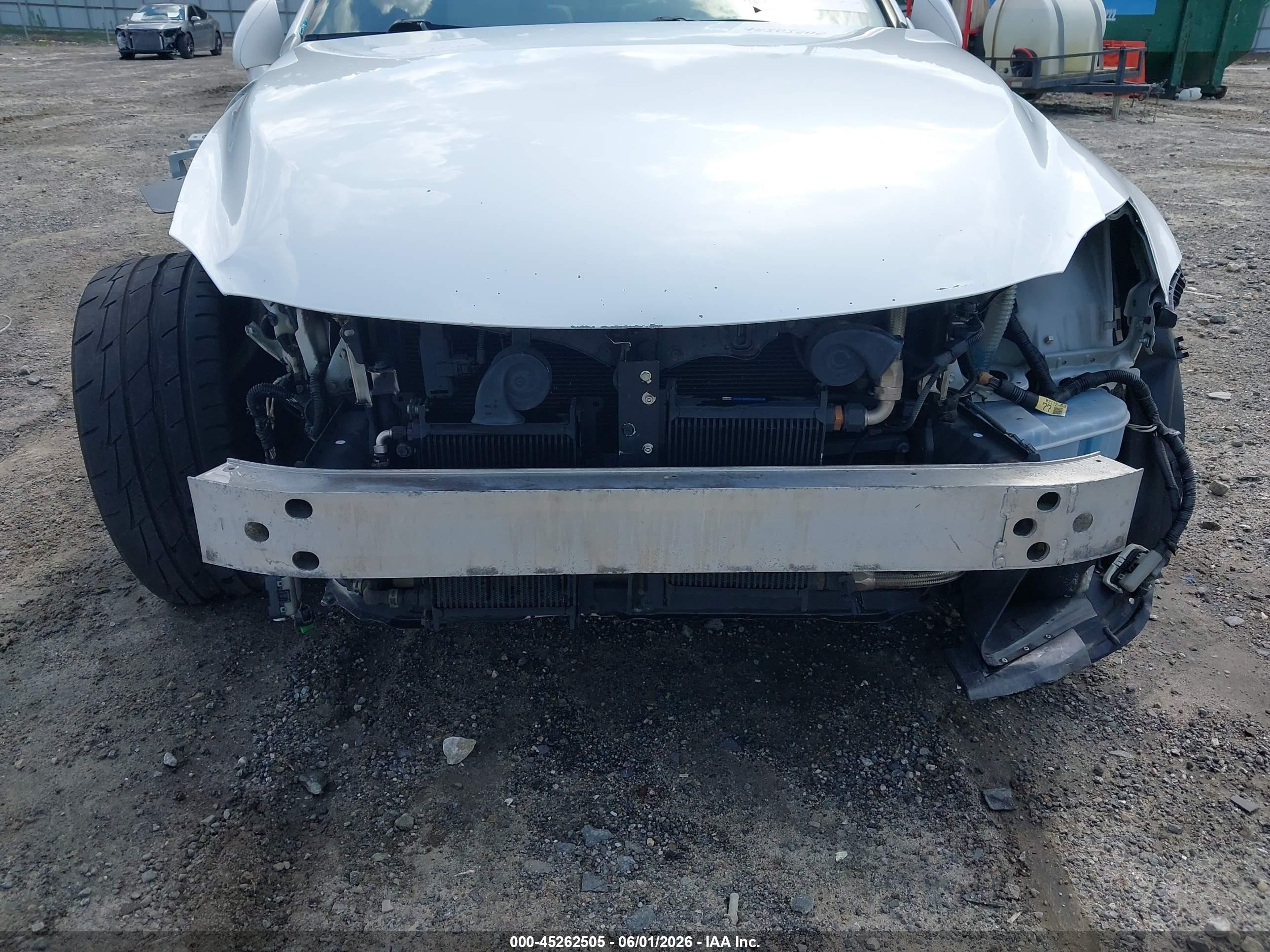 2011 Lexus Is F   White vin: JTHBP5C29B5009038