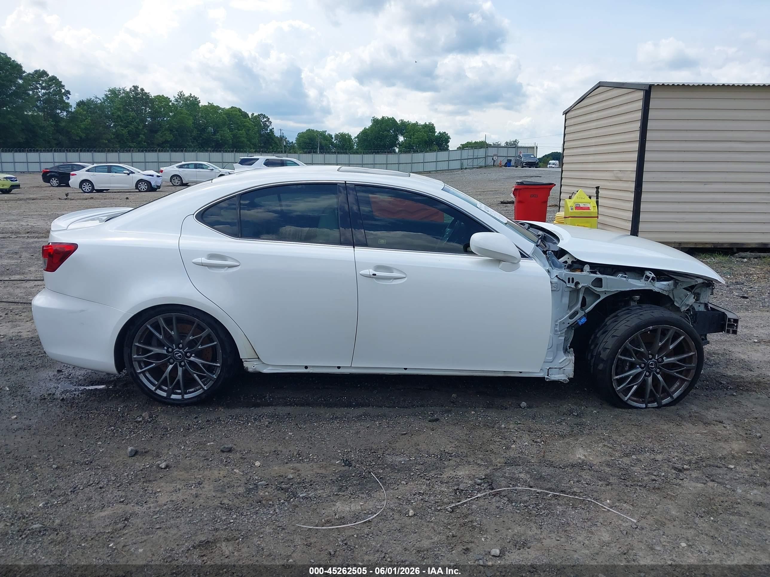 2011 Lexus Is F   White vin: JTHBP5C29B5009038