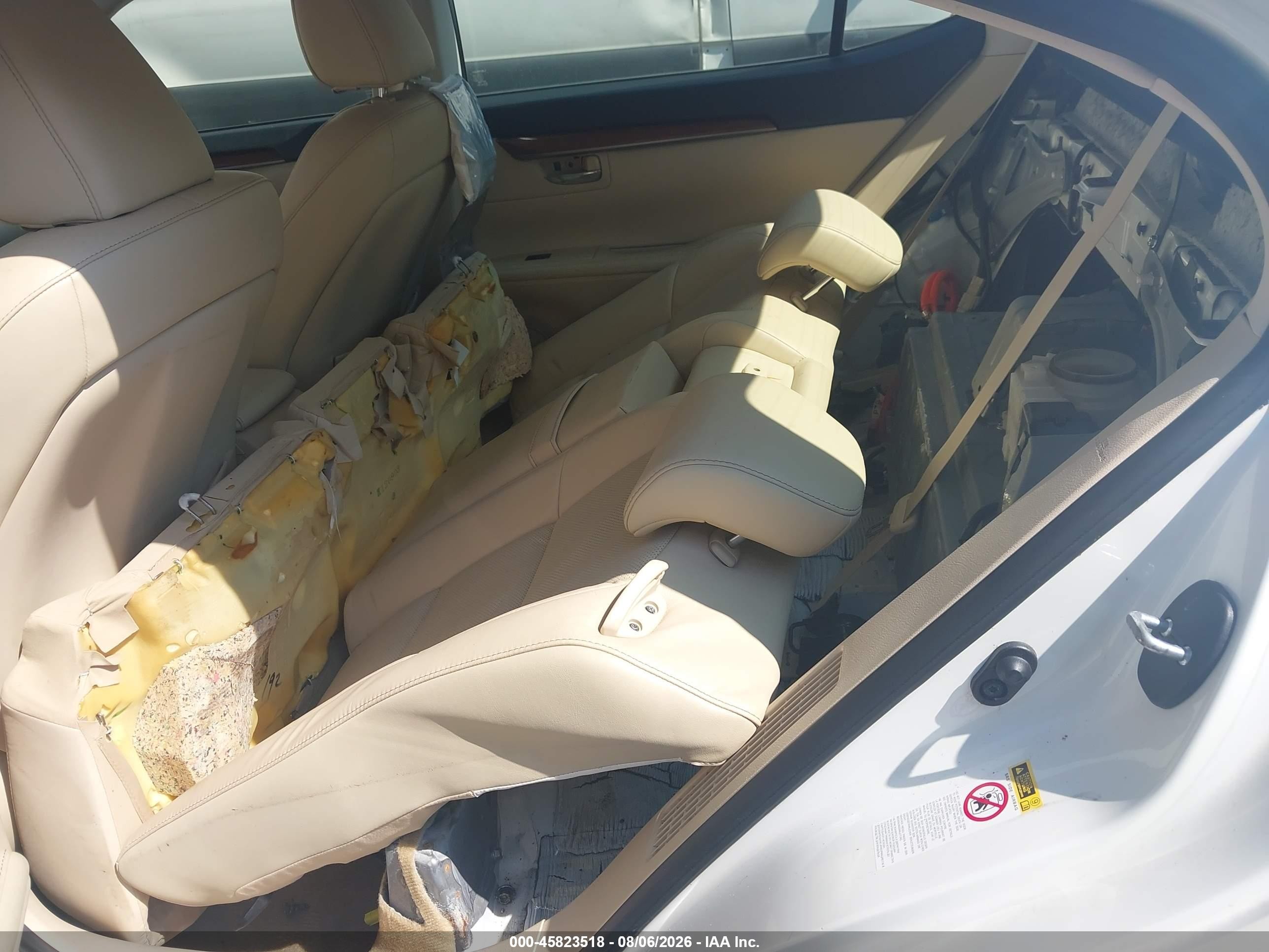 2013 Lexus Es 300h White vin: JTHBW1GG0D2006308