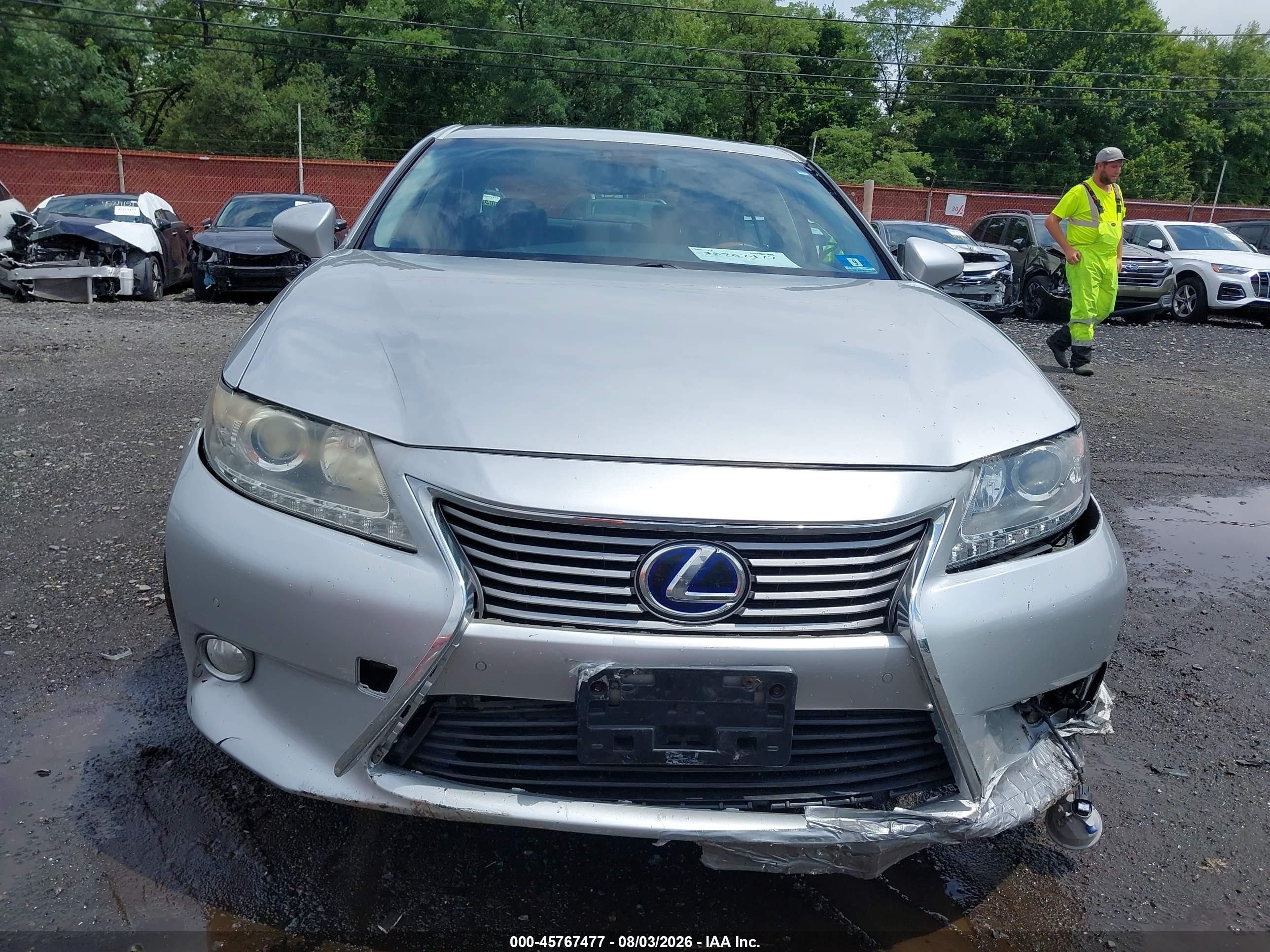 2013 Lexus Es 300h   Серебряный vin: JTHBW1GG0D2012500
