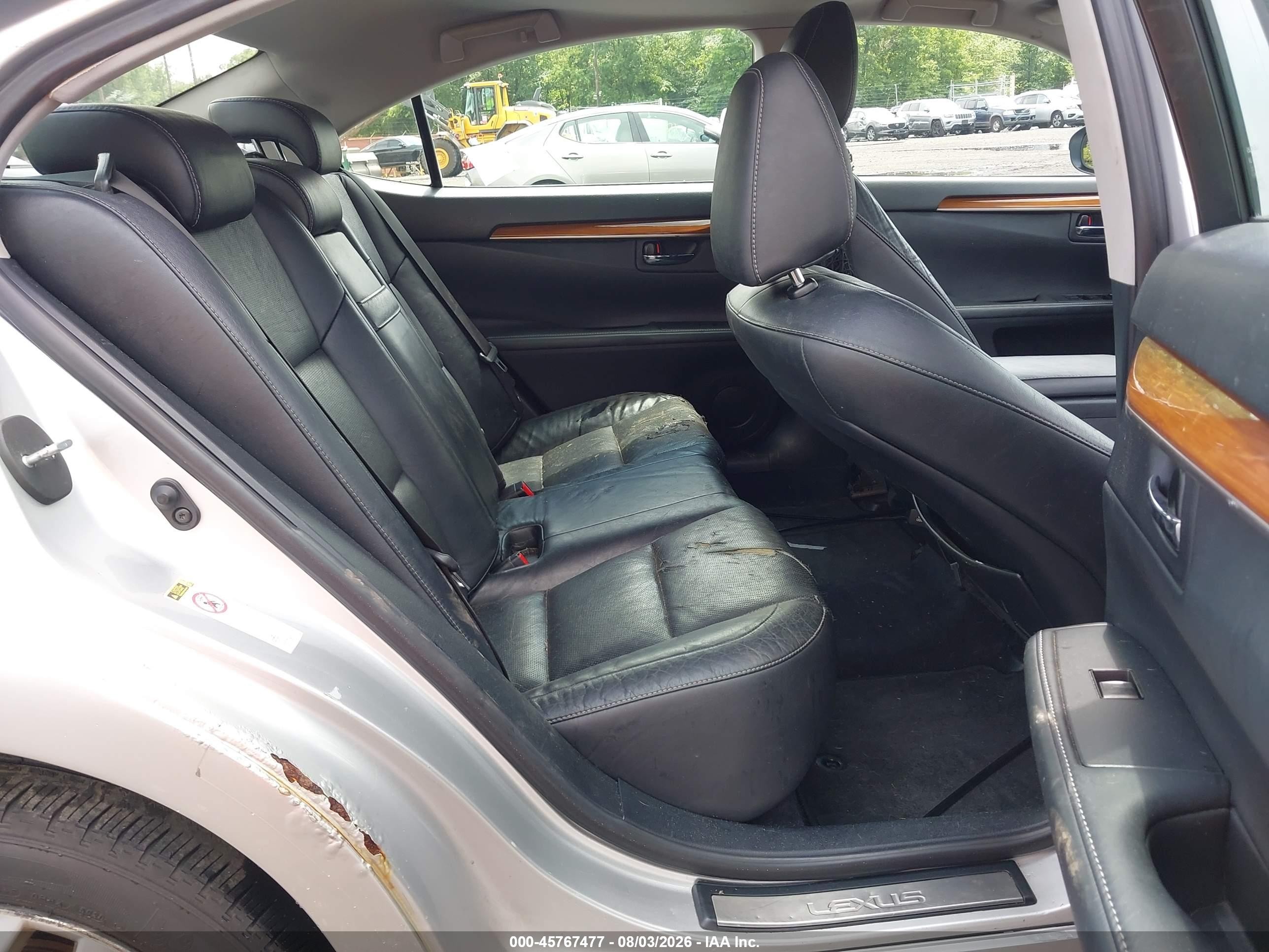 2013 Lexus Es 300h   Серебряный vin: JTHBW1GG0D2012500