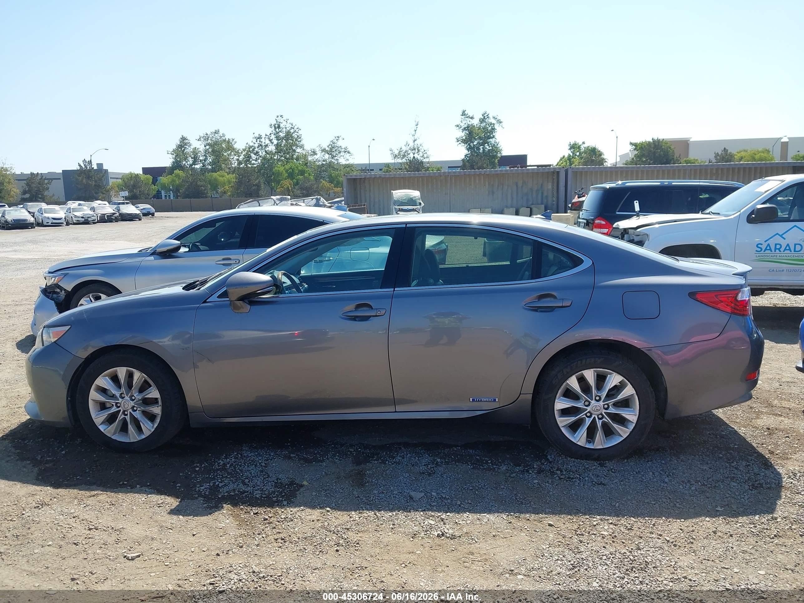 2013 Lexus Es 300h   Gray vin: JTHBW1GG0D2015624