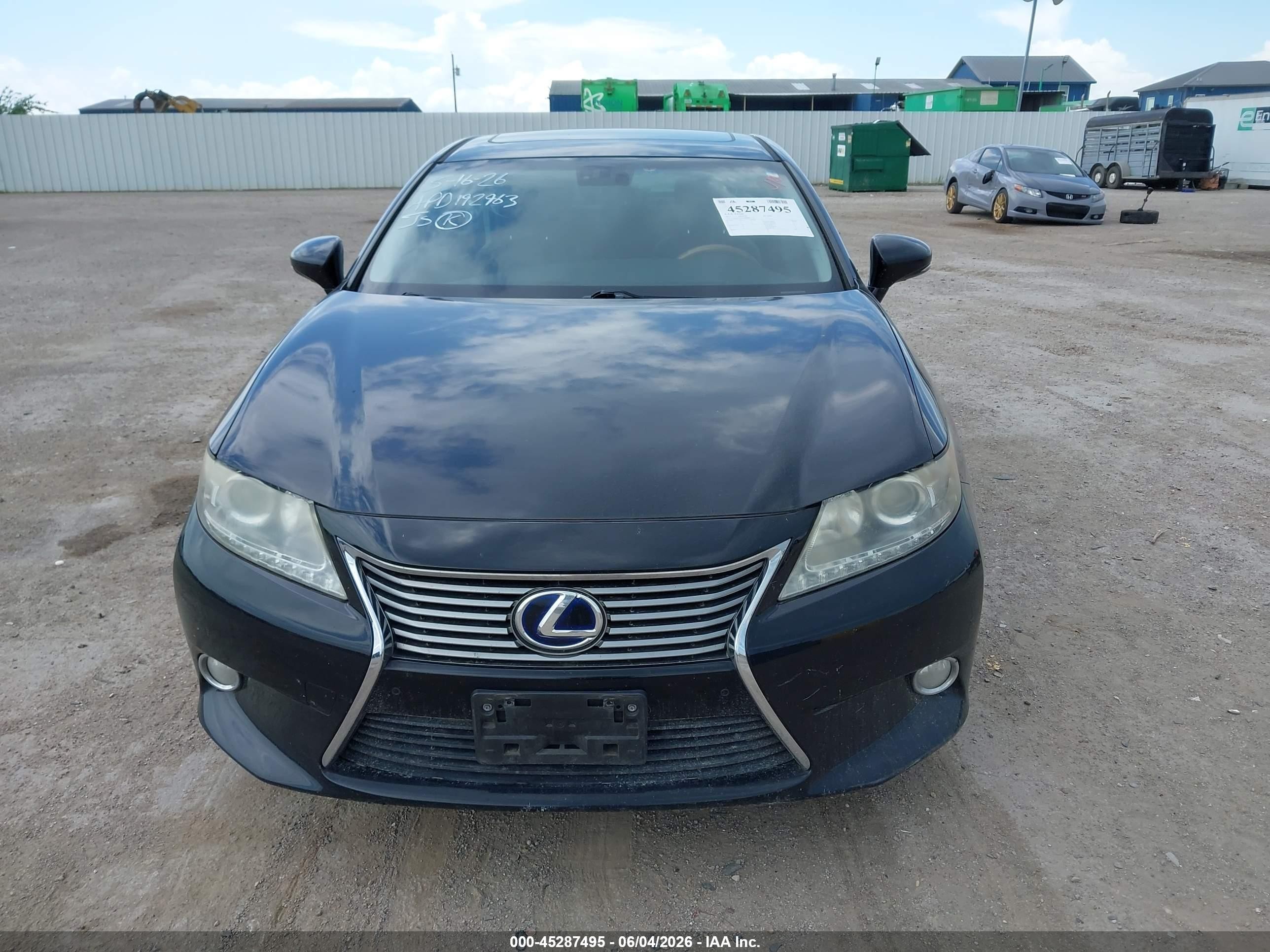 2013 Lexus Es 300h   Black vin: JTHBW1GG0D2028096