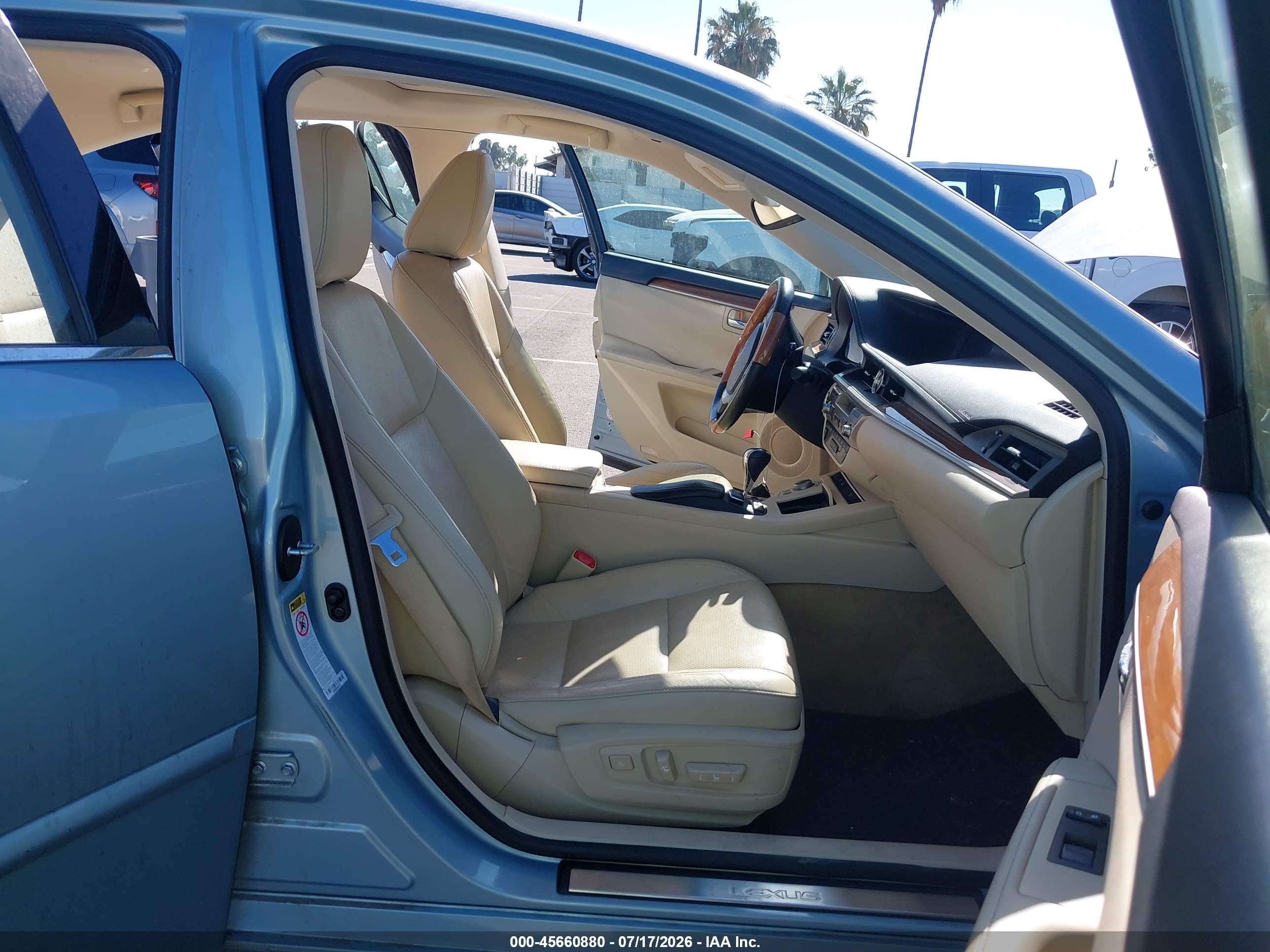 2013 Lexus Es 300h   Light Blue vin: JTHBW1GG0D2031760