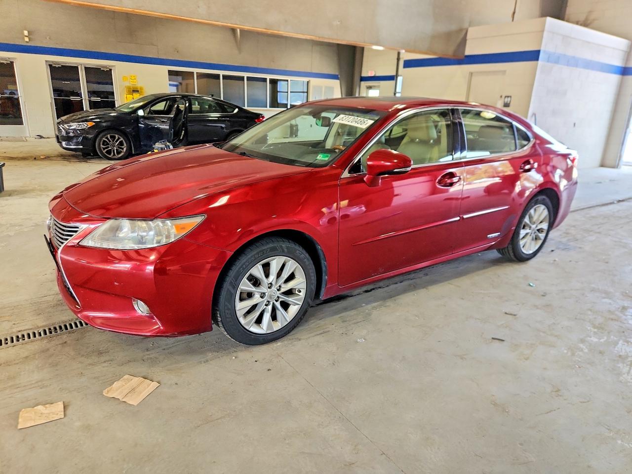 2013 Lexus Es 300h Red vin: JTHBW1GG0D2035078