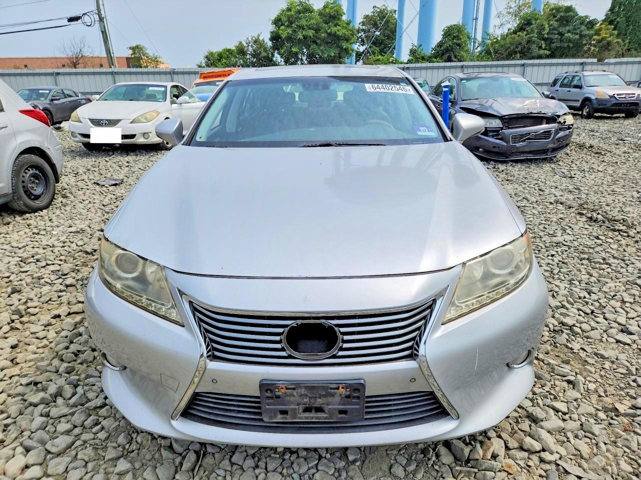 2013 Lexus Es 300h Silver vin: JTHBW1GG0D2038157