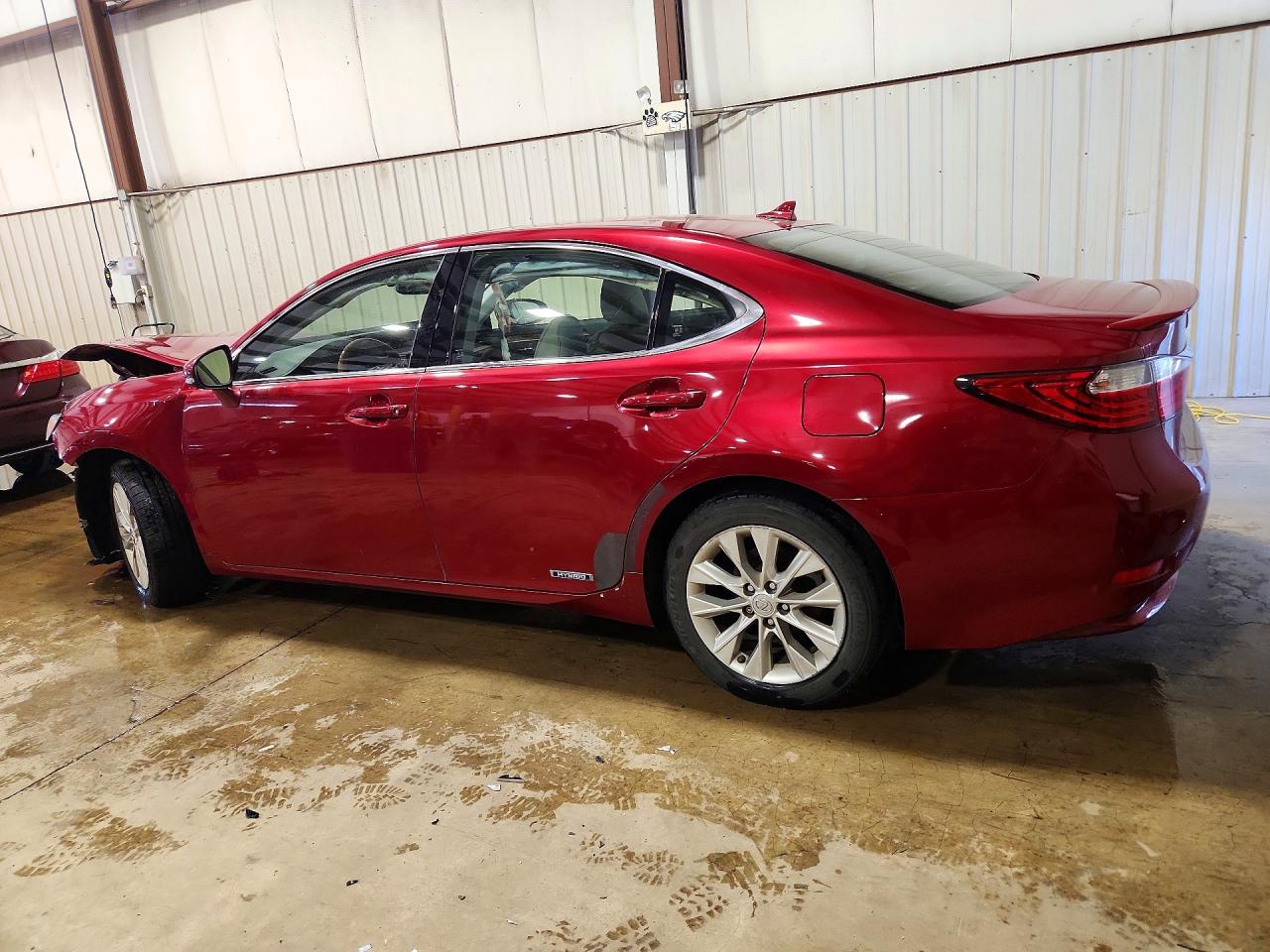 2013 Lexus Es 300h Красный vin: JTHBW1GG0D2038238