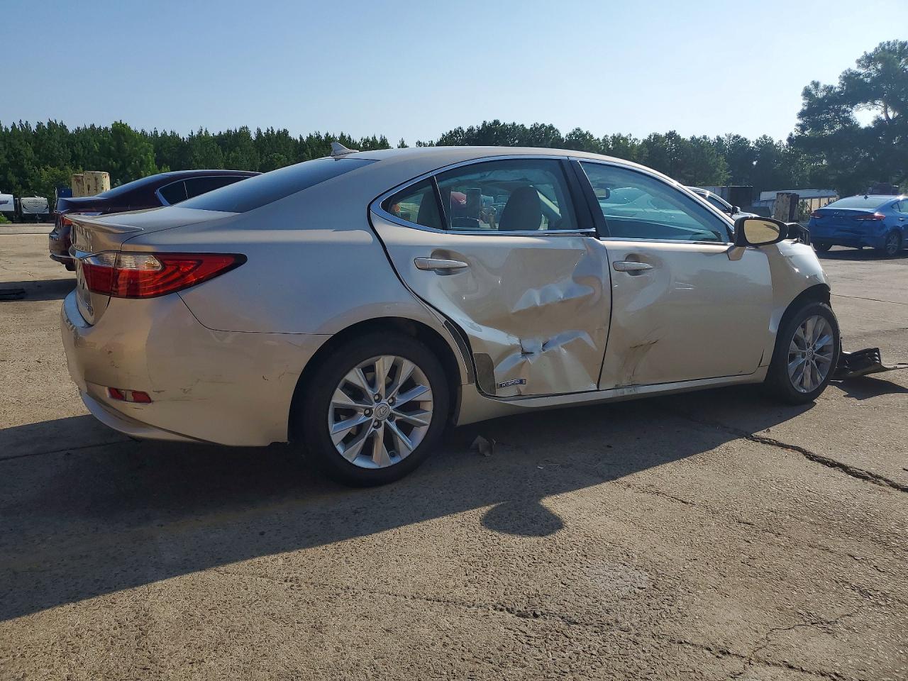 2014 Lexus Es 300h Gold vin: JTHBW1GG0E2053324