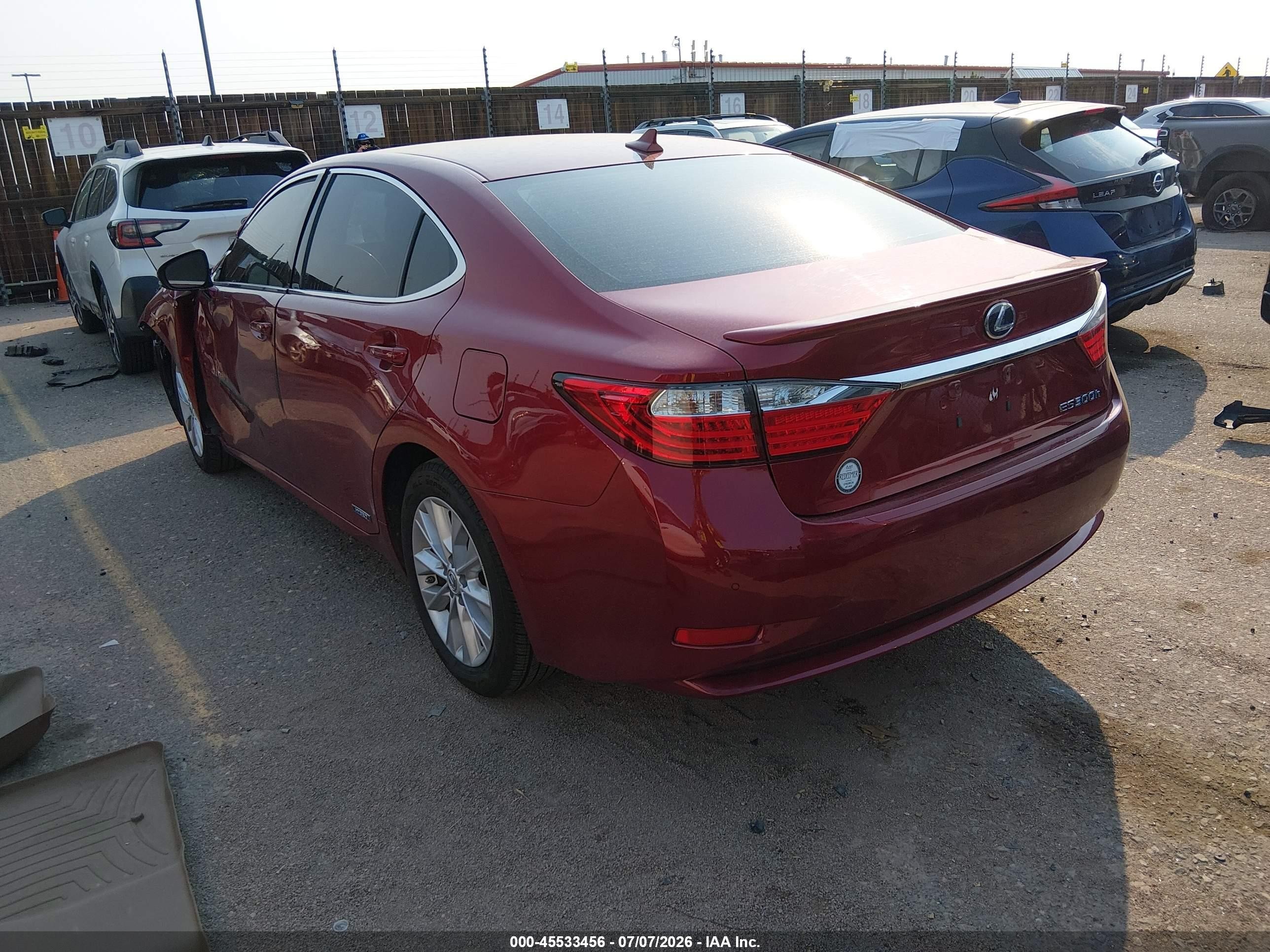 2014 Lexus Es 300h   Red vin: JTHBW1GG0E2057213