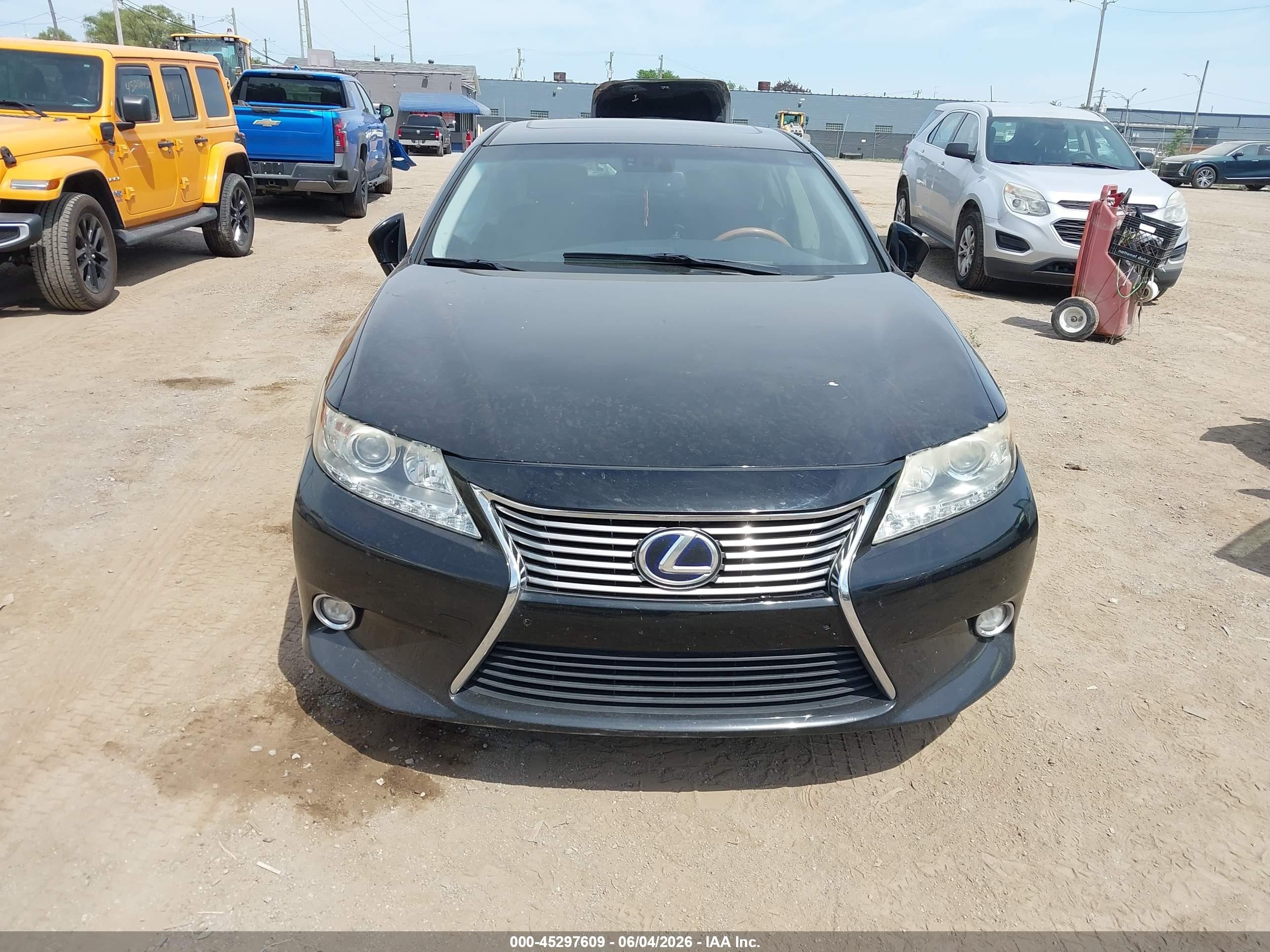 2014 Lexus Es 300h   Black vin: JTHBW1GG0E2057809
