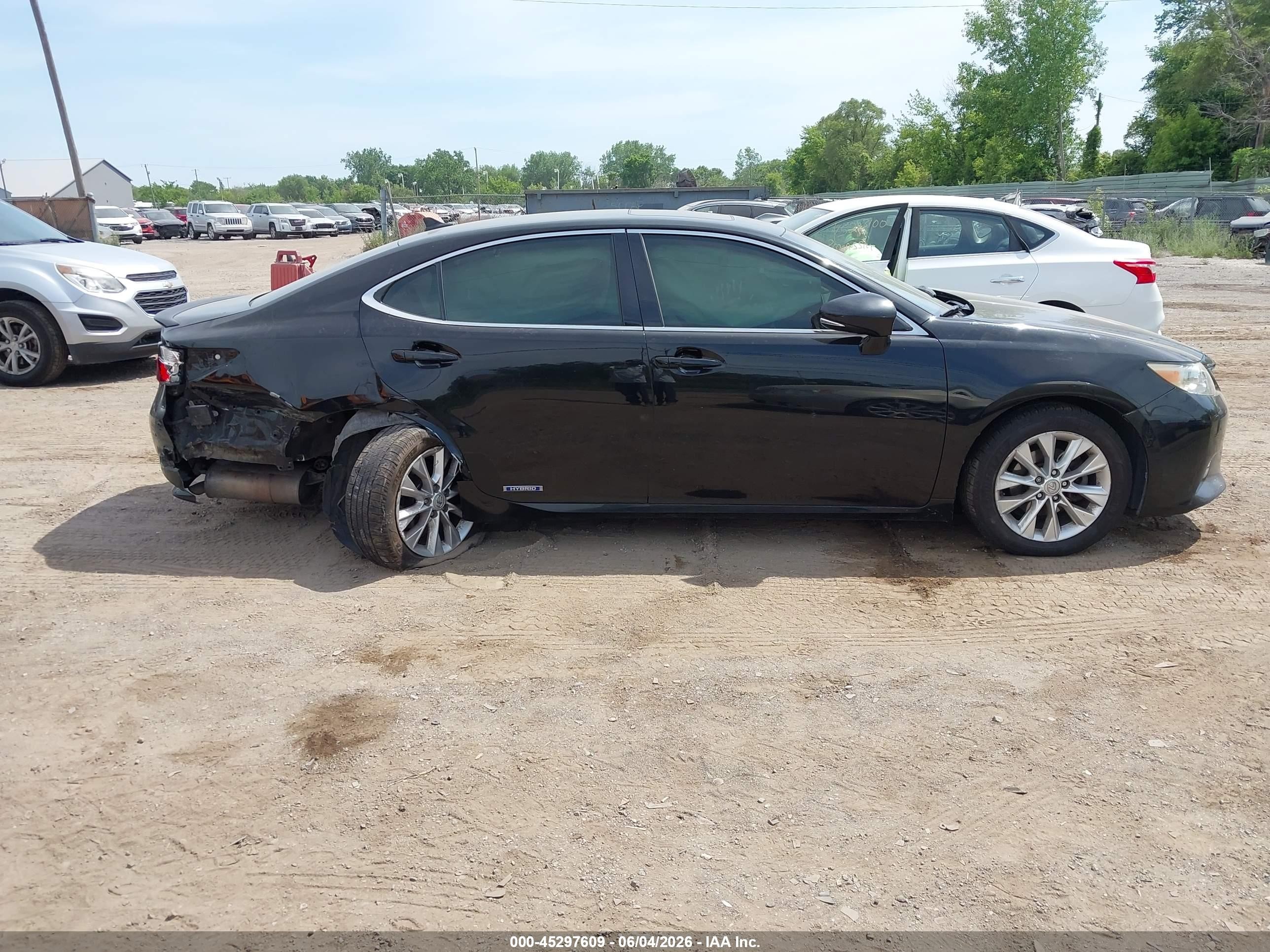 2014 Lexus Es 300h   Black vin: JTHBW1GG0E2057809