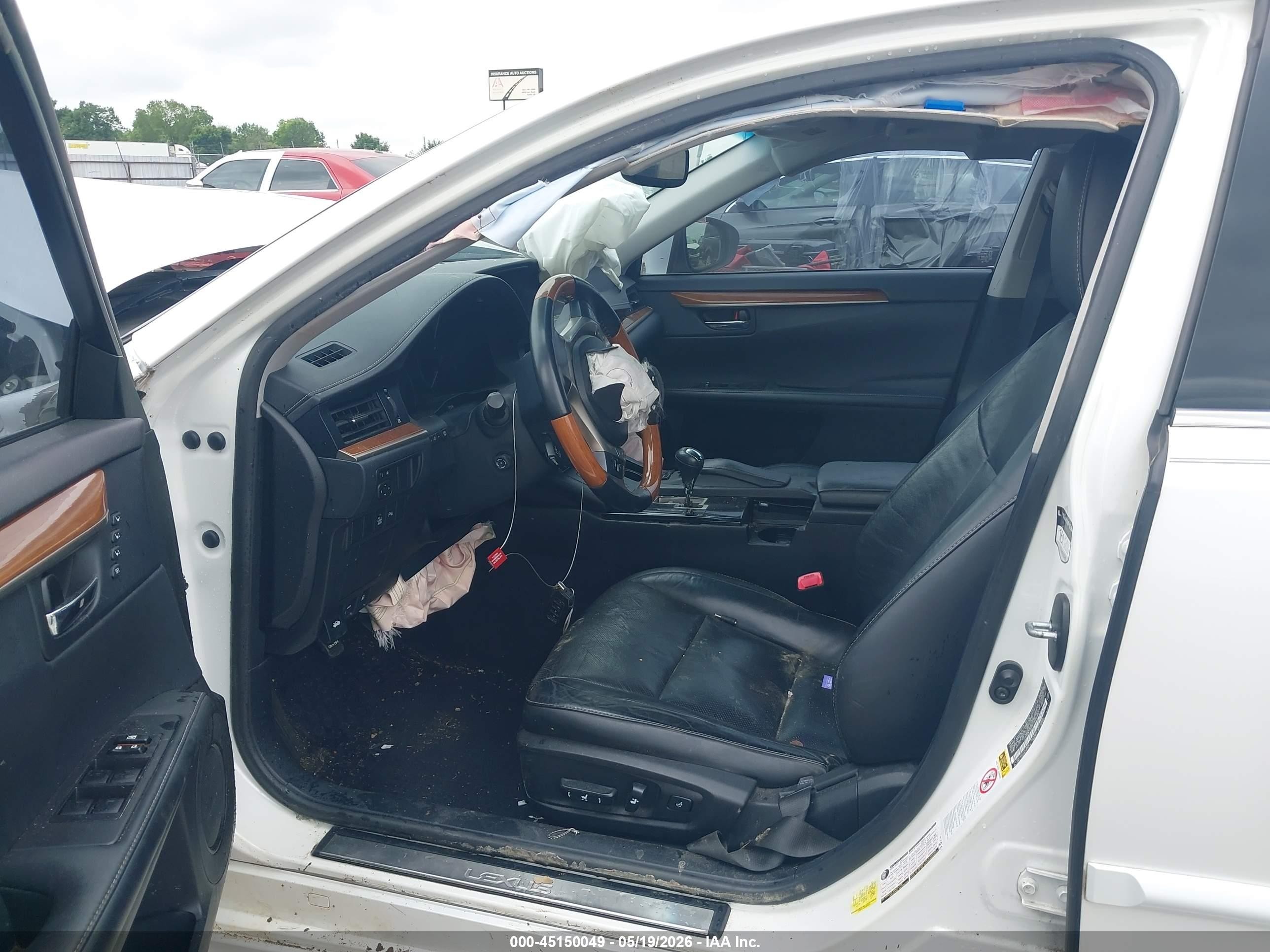 2014 Lexus Es 300h White vin: JTHBW1GG0E2059852