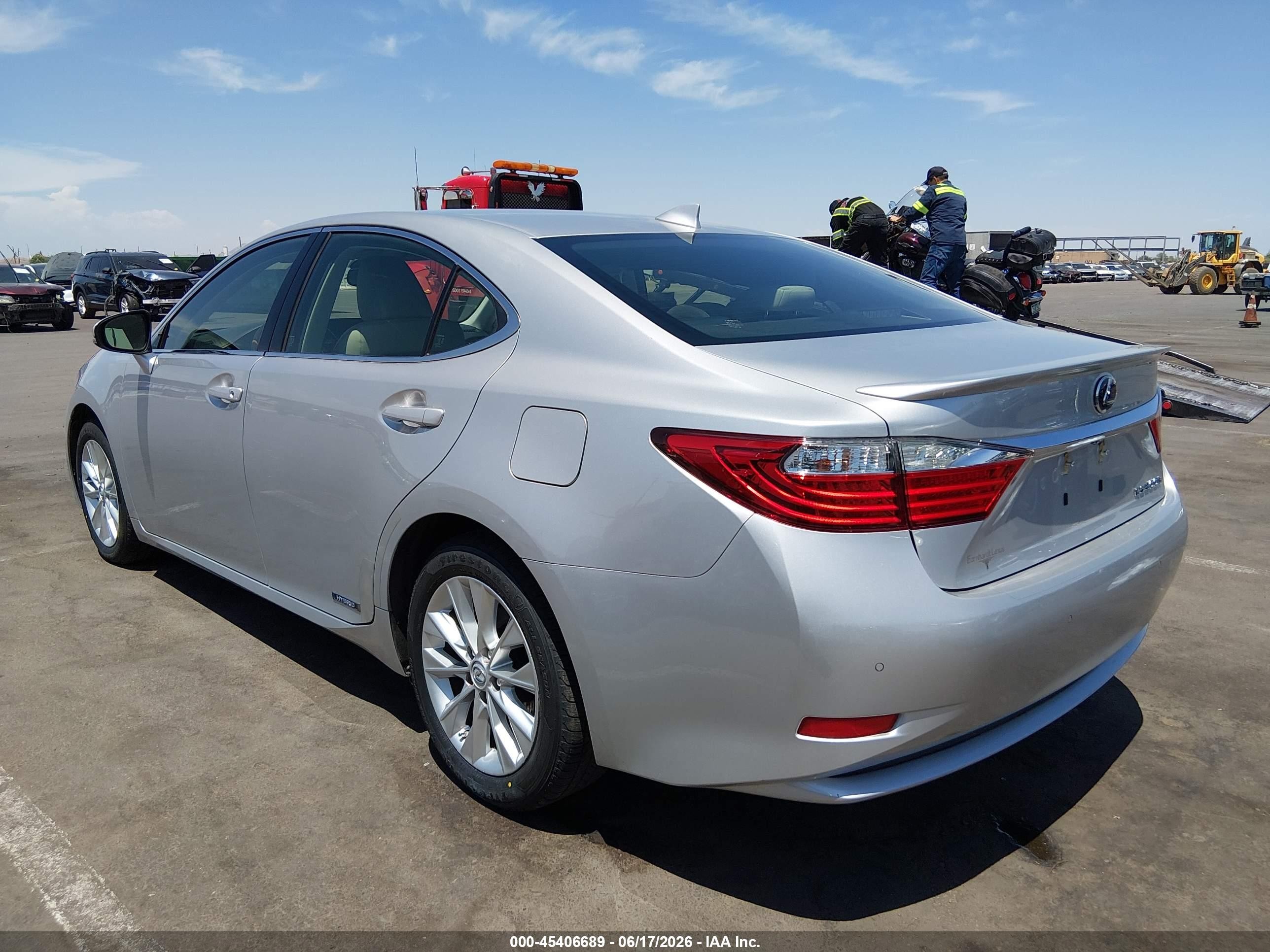 2015 Lexus Es 300h   Silver vin: JTHBW1GG0F2092206