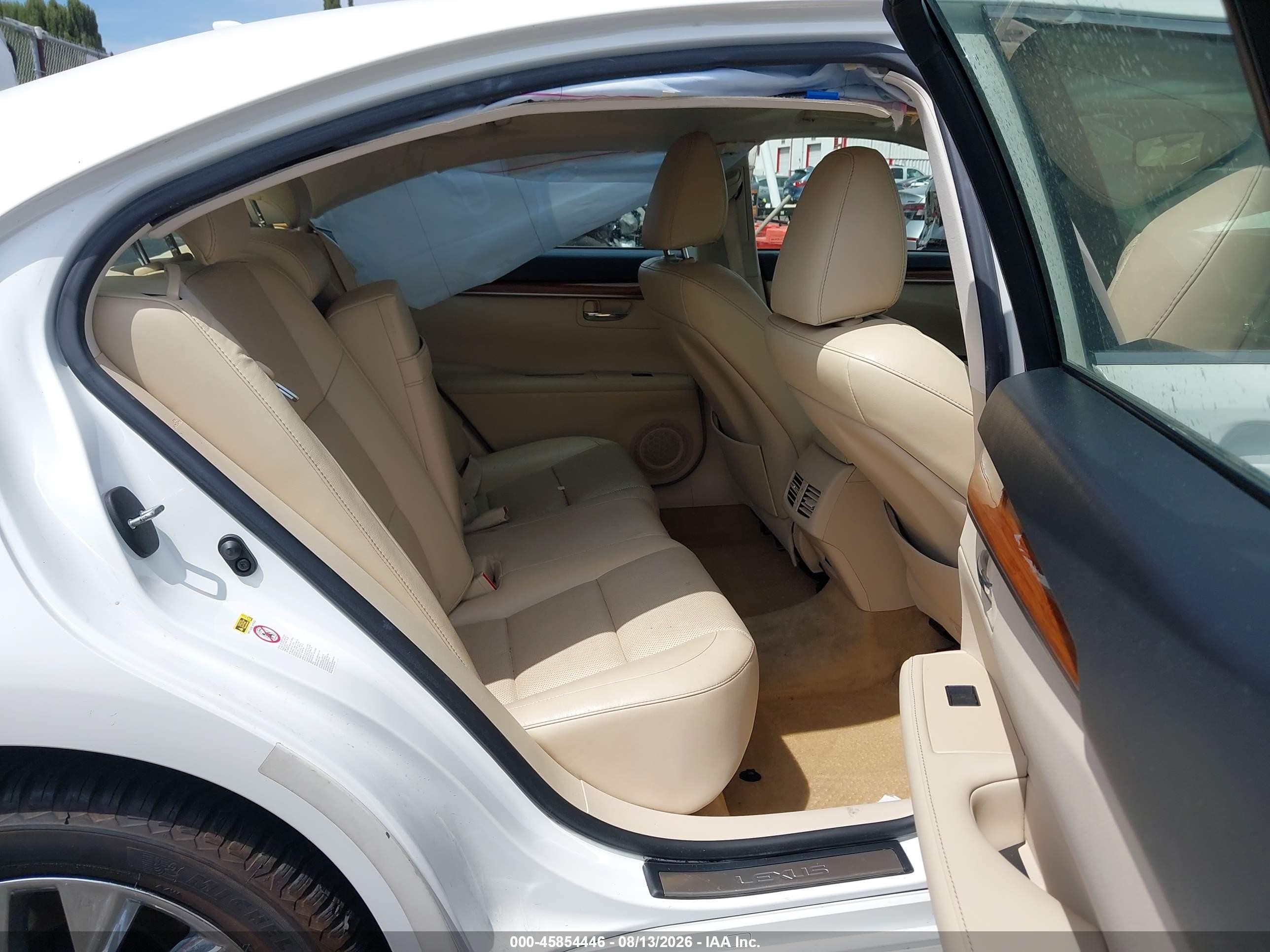 2013 Lexus Es 300h White vin: JTHBW1GG1D2021819