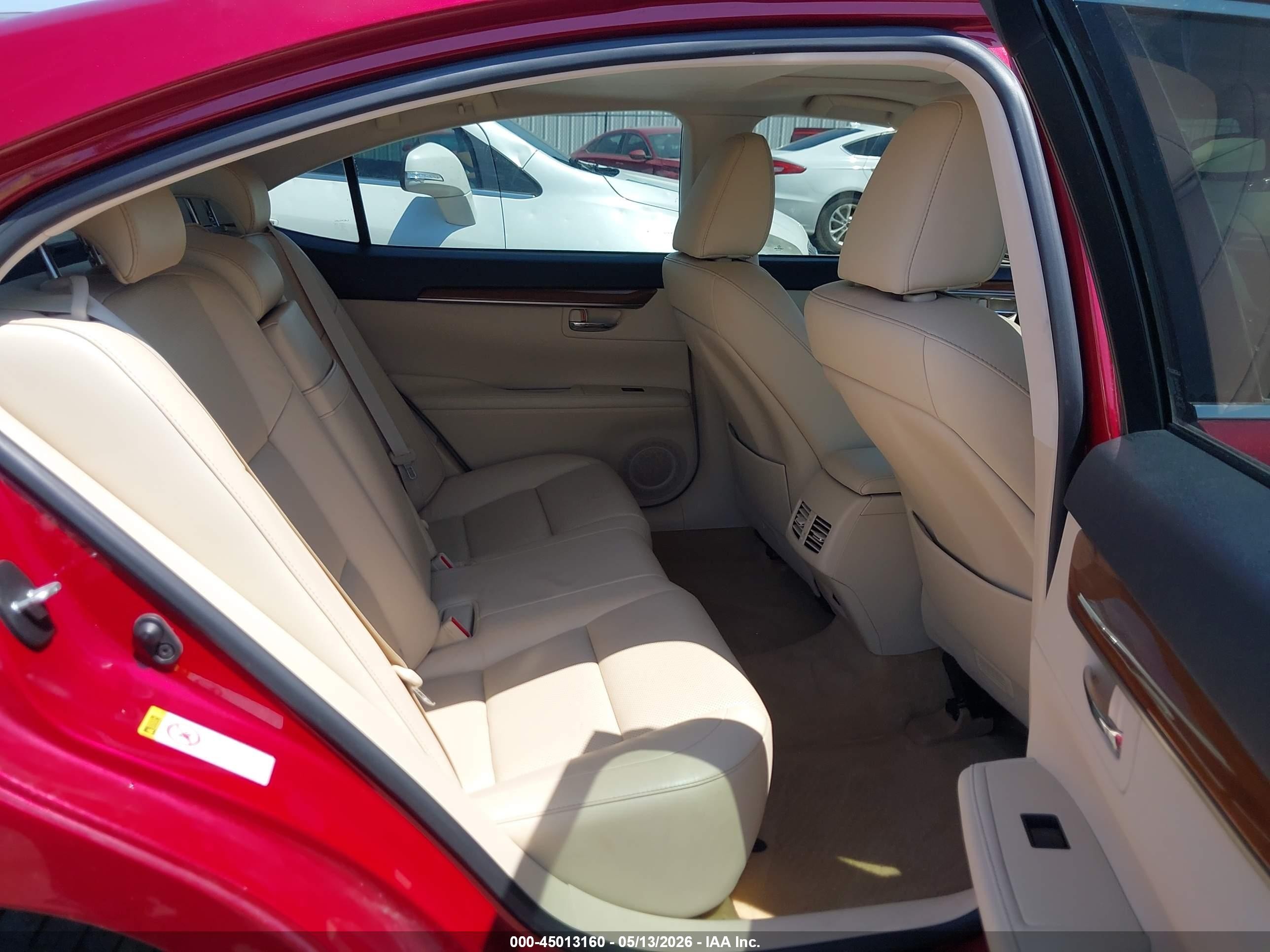 2013 Lexus Es 300h   Red vin: JTHBW1GG1D2037051