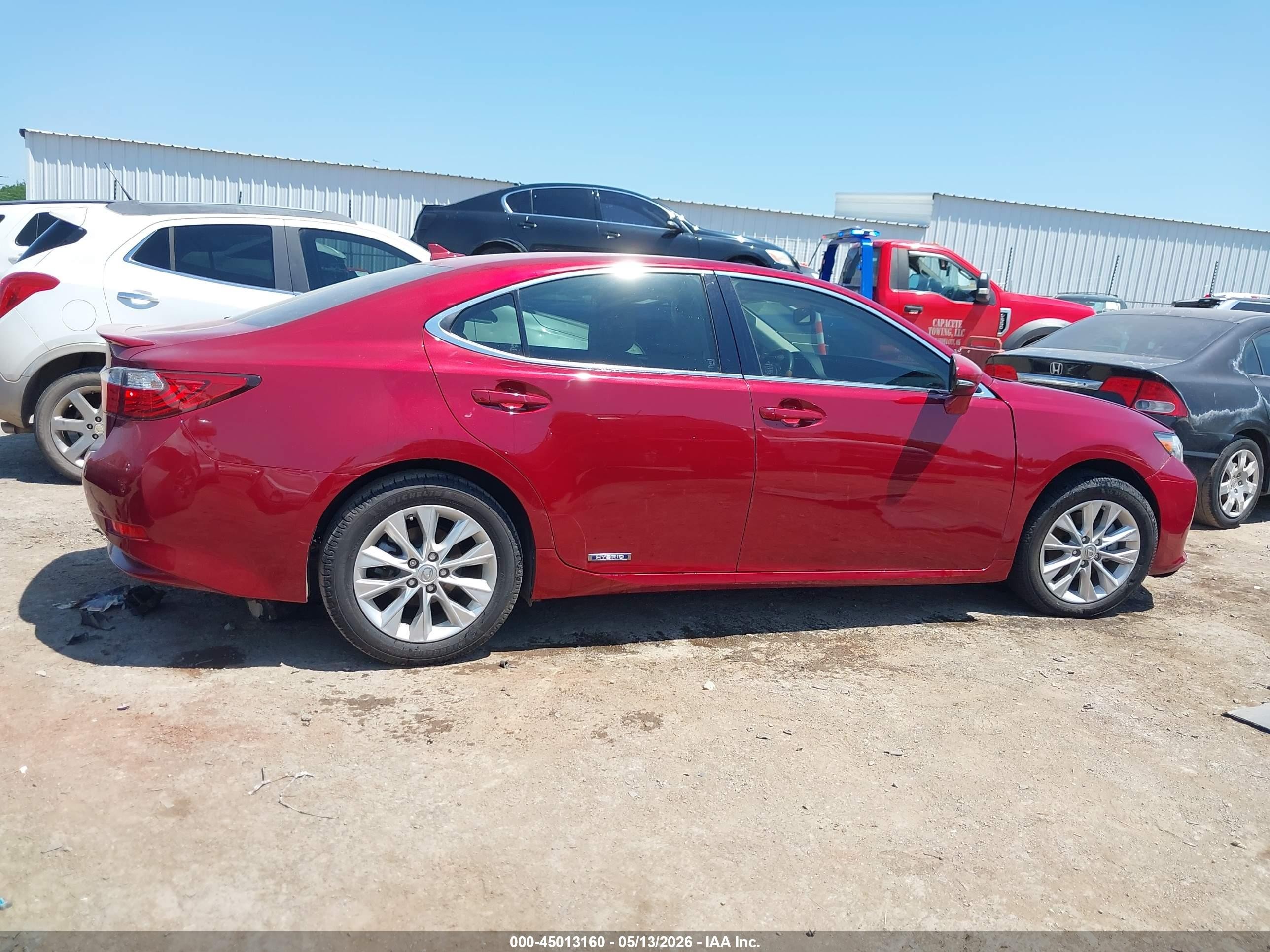 2013 Lexus Es 300h   Red vin: JTHBW1GG1D2037051