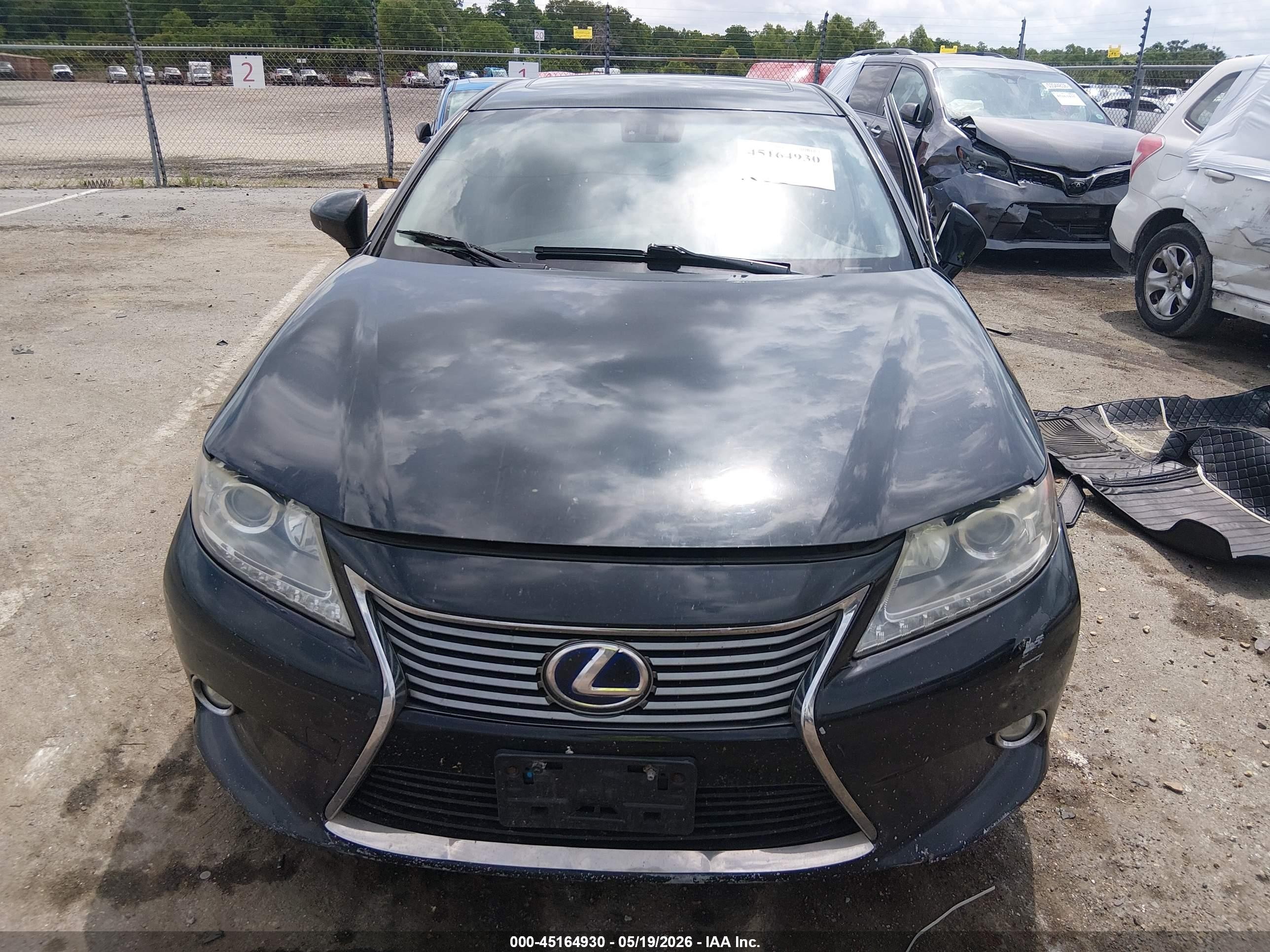 2014 Lexus Es 300h   Black vin: JTHBW1GG1E2057639