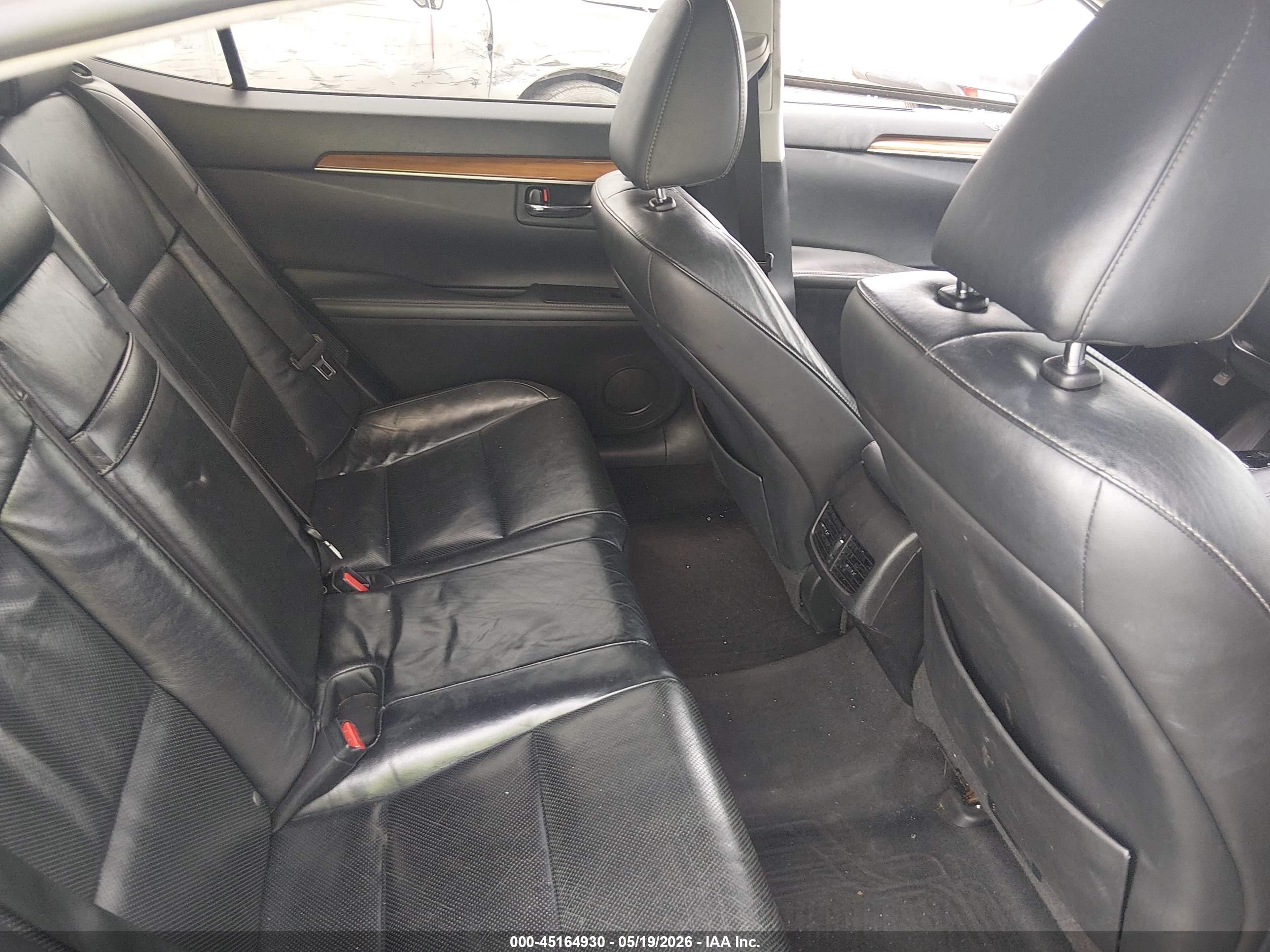 2014 Lexus Es 300h   Black vin: JTHBW1GG1E2057639