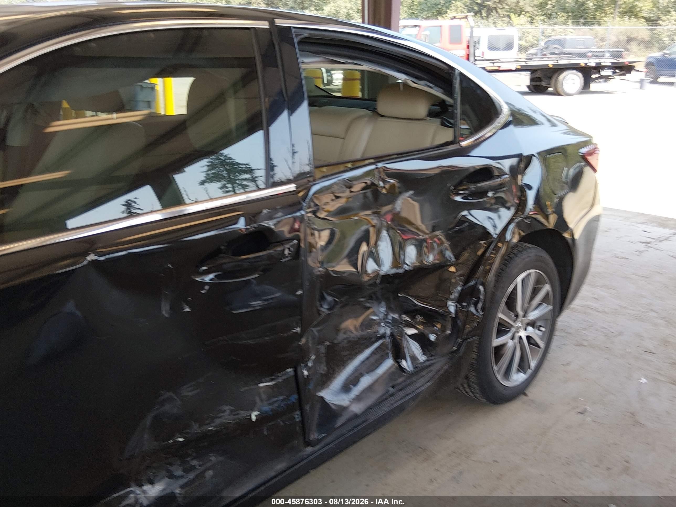 2017 Lexus Es 300h   Black vin: JTHBW1GG1H2145045