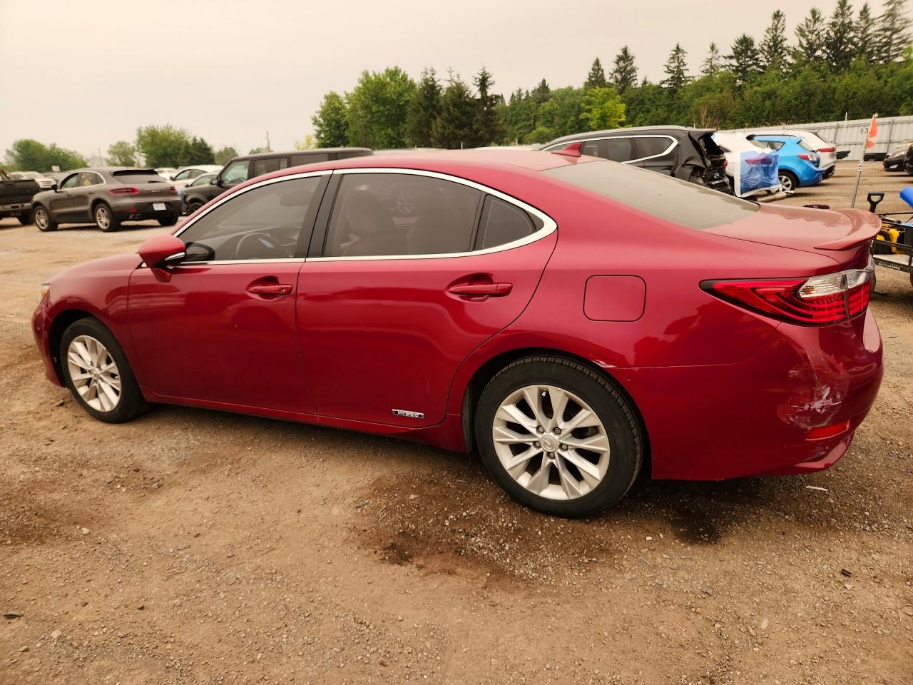 2013 Lexus Es 300h Красный vin: JTHBW1GG2D2002681