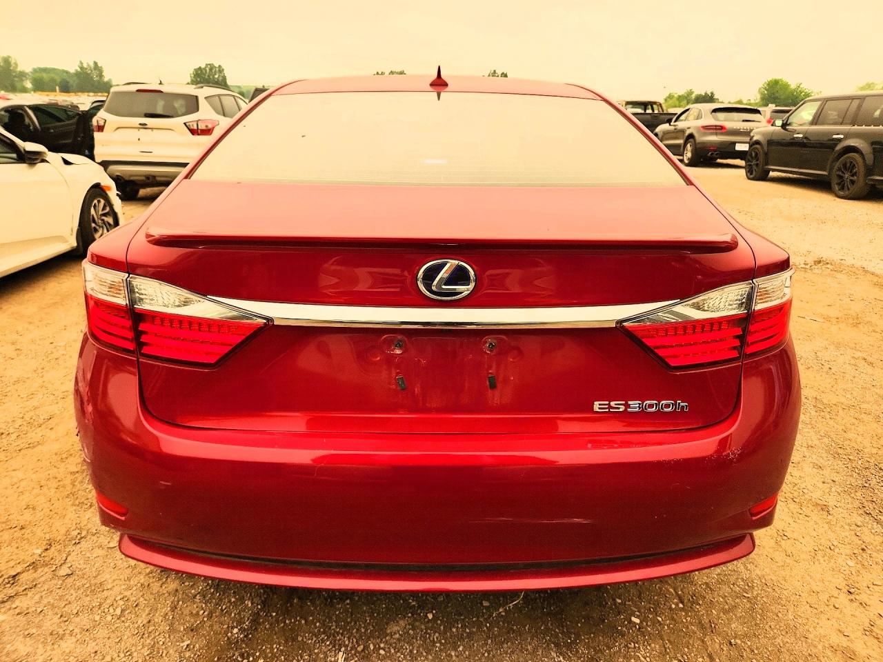 2013 Lexus Es 300h Красный vin: JTHBW1GG2D2002681