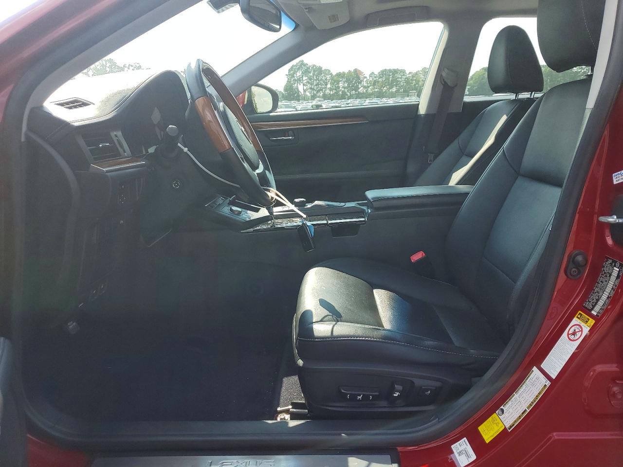 2013 Lexus Es 300h Red vin: JTHBW1GG2D2006939