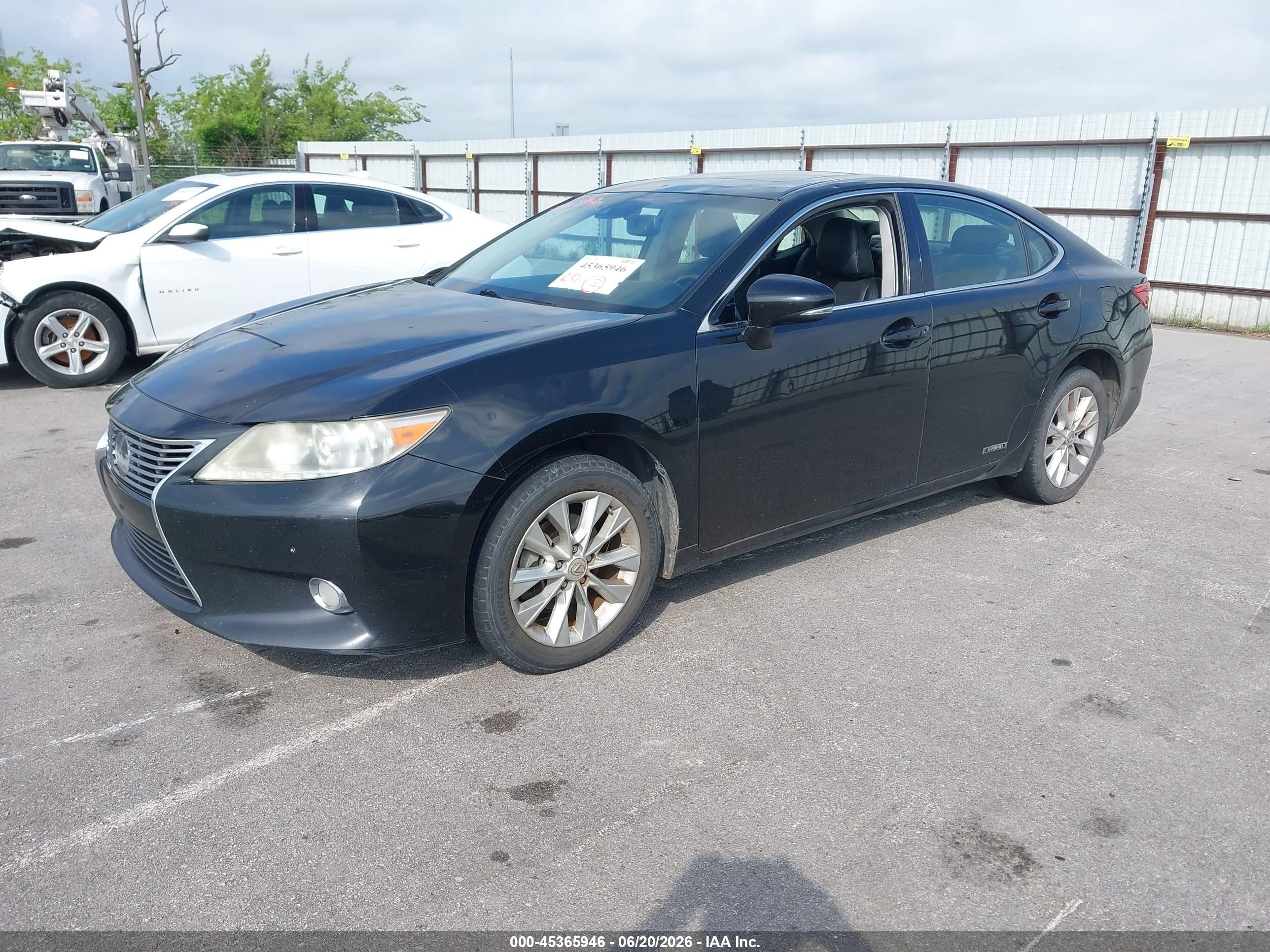 2013 Lexus Es 300h   Черный vin: JTHBW1GG2D2017407