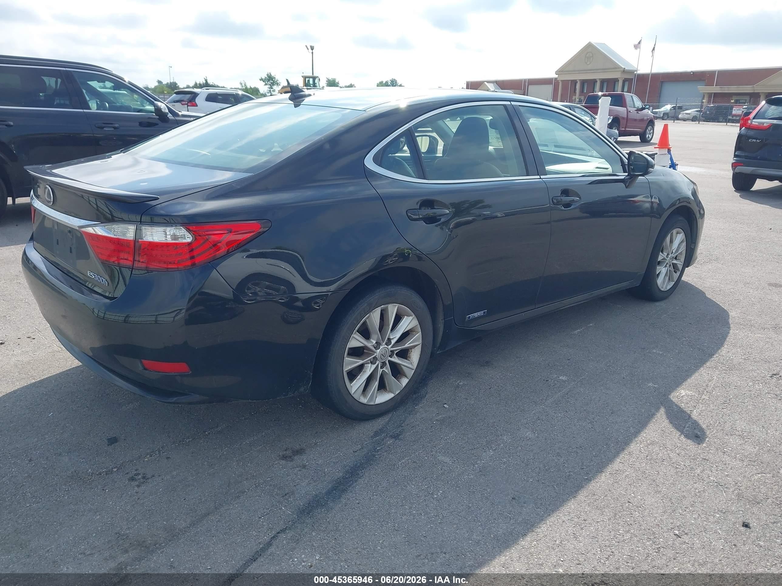2013 Lexus Es 300h   Черный vin: JTHBW1GG2D2017407
