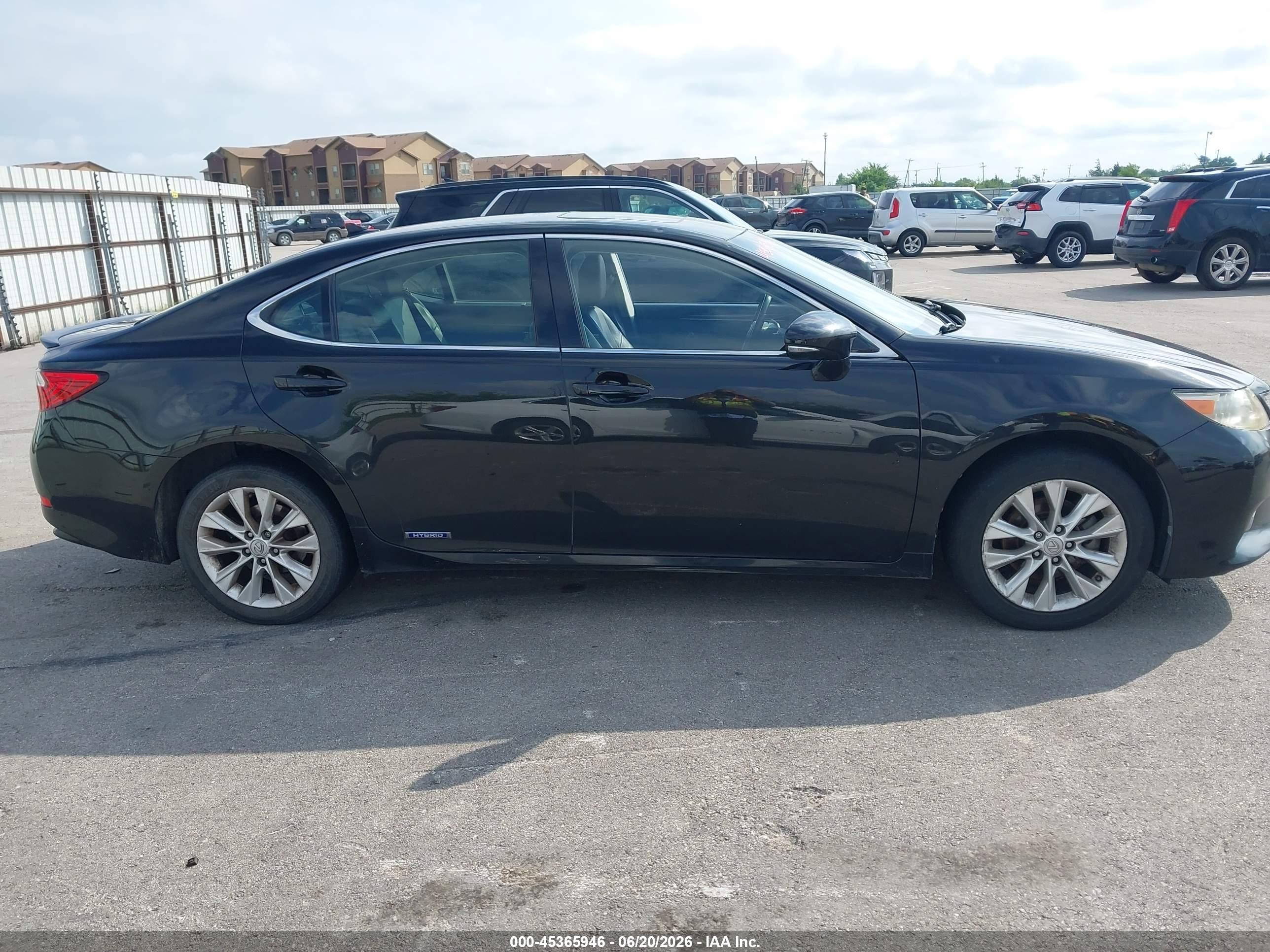2013 Lexus Es 300h   Черный vin: JTHBW1GG2D2017407
