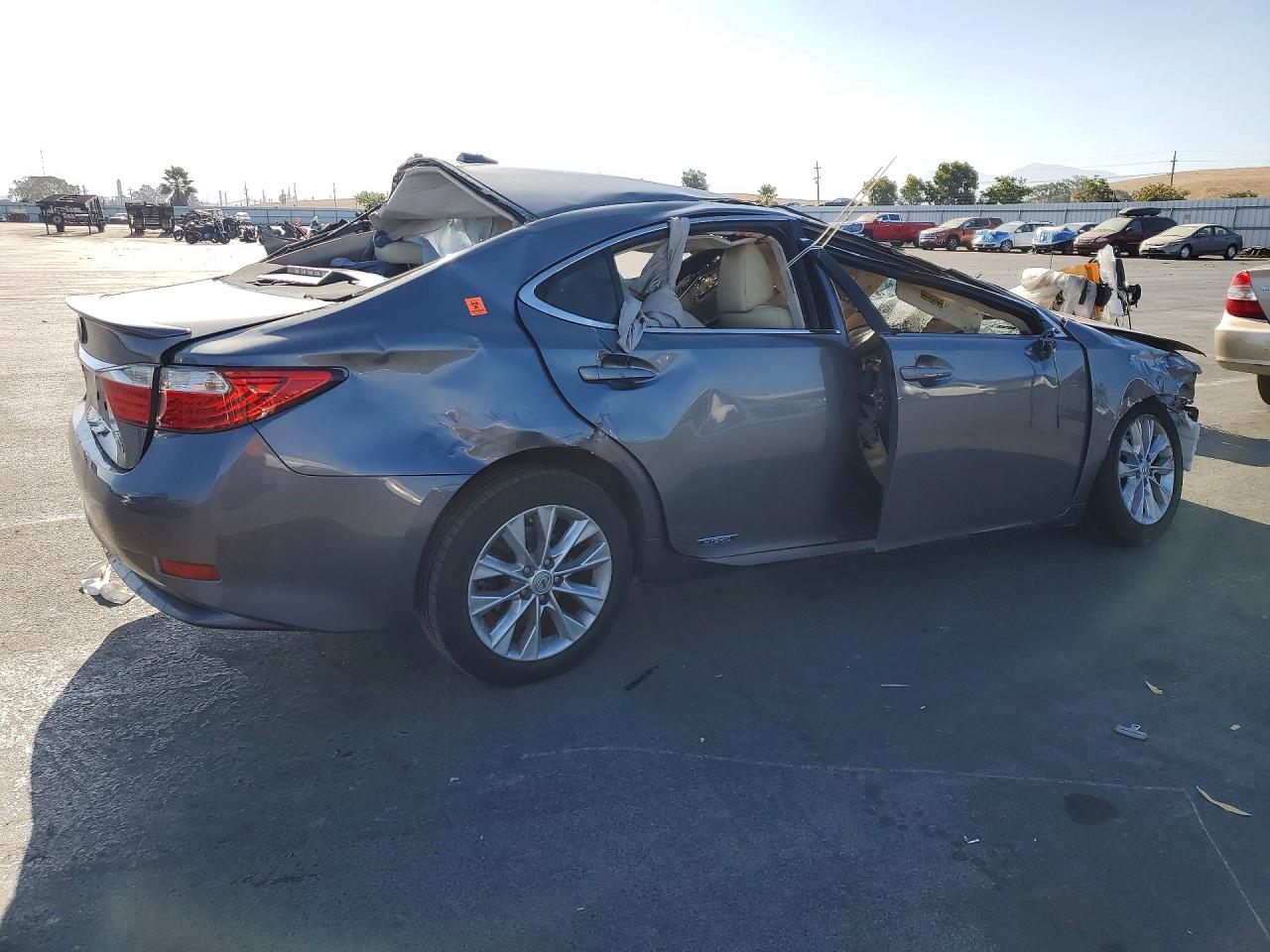 2013 Lexus Es 300h Gray vin: JTHBW1GG2D2022297