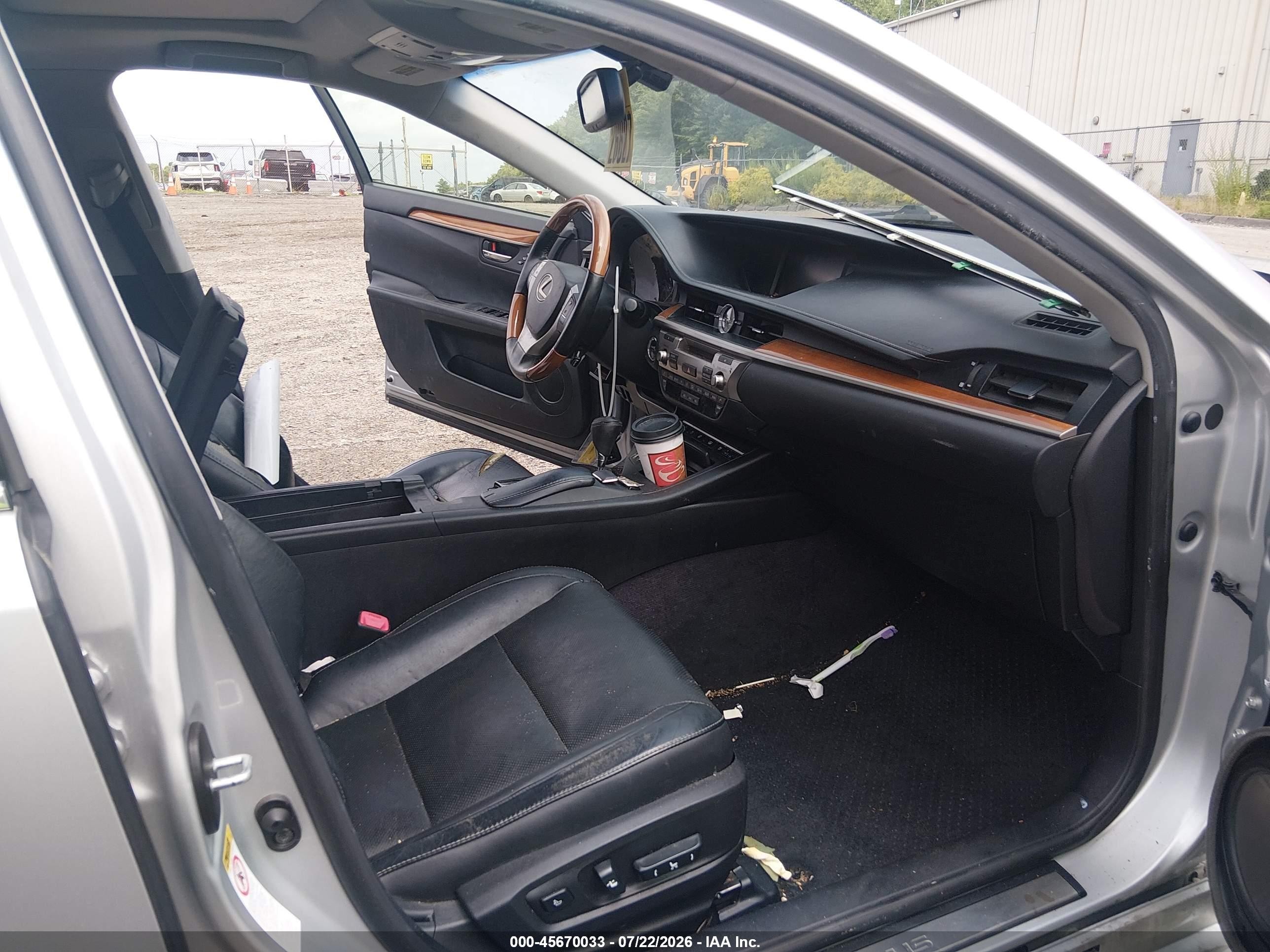 2013 Lexus Es 300h Silver vin: JTHBW1GG2D2032893