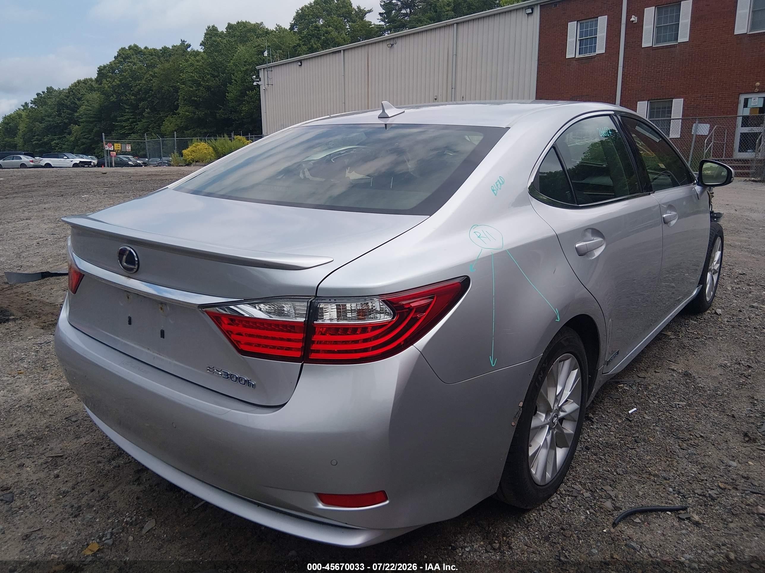2013 Lexus Es 300h Silver vin: JTHBW1GG2D2032893