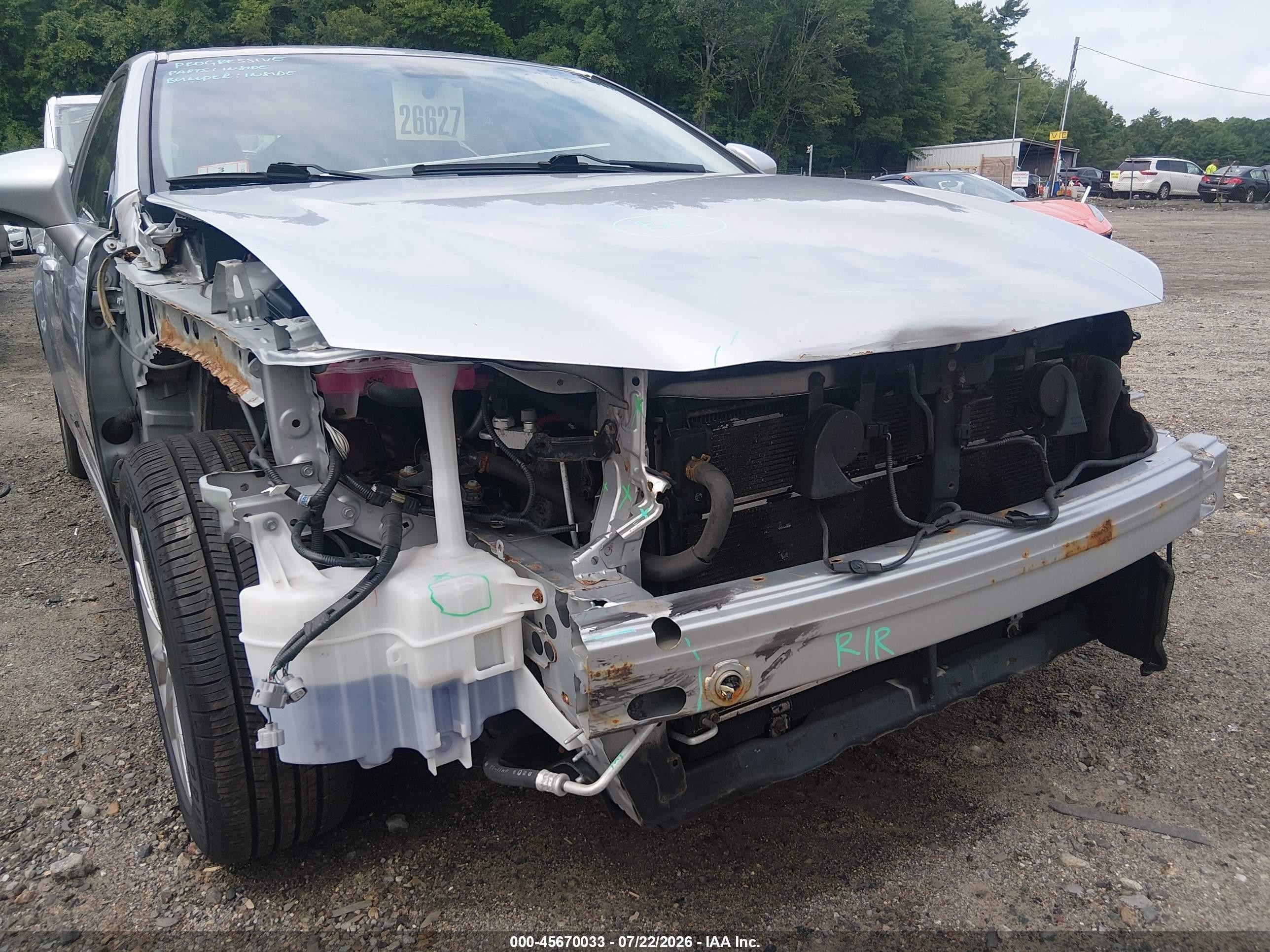 2013 Lexus Es 300h Silver vin: JTHBW1GG2D2032893