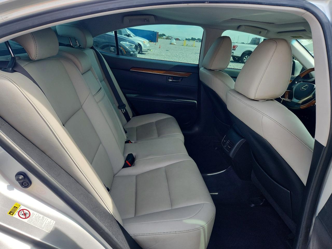 2013 Lexus Es 300h Серебряный vin: JTHBW1GG2D2036023