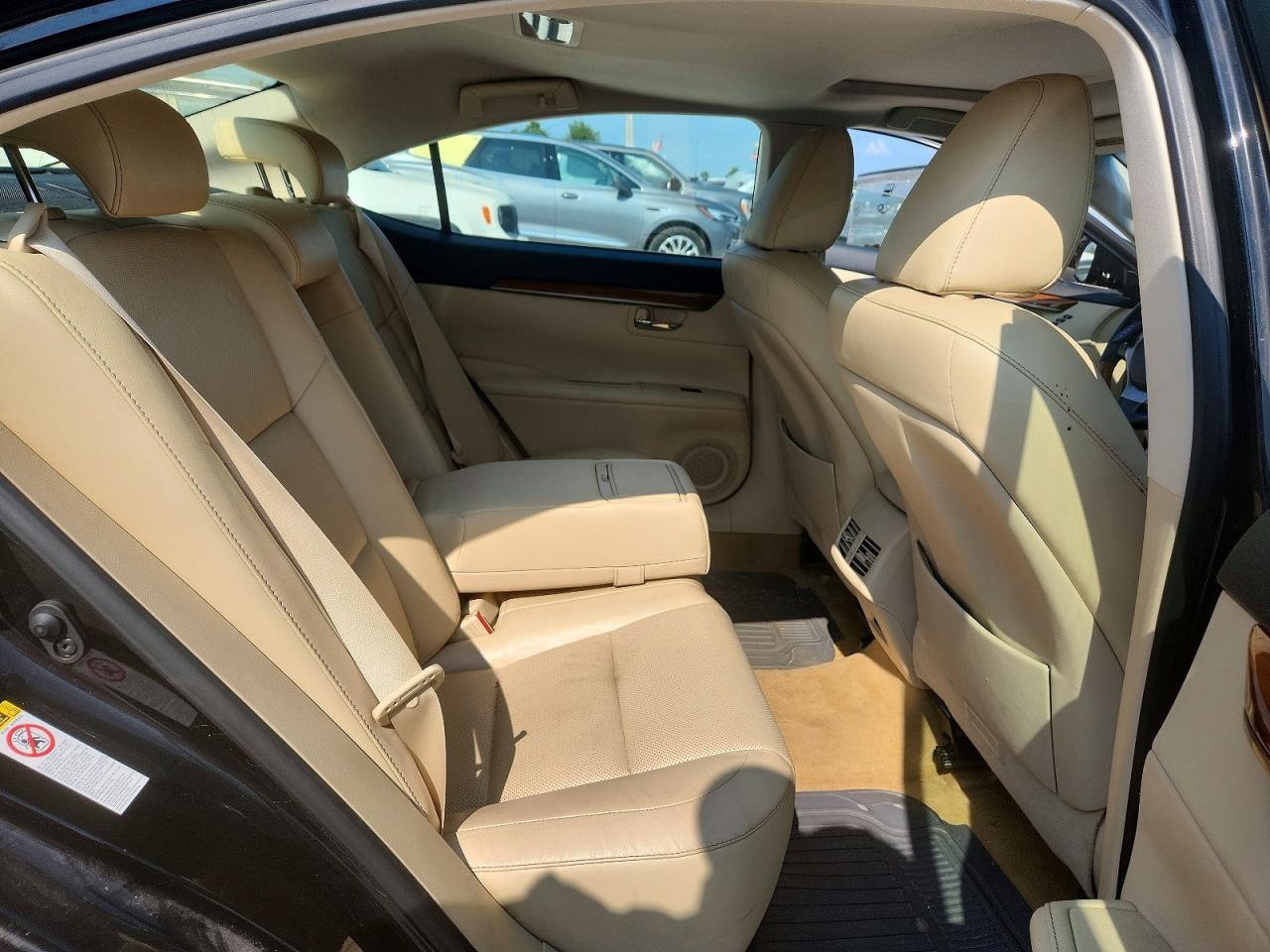 2014 Lexus Es 300h Black vin: JTHBW1GG2E2044852