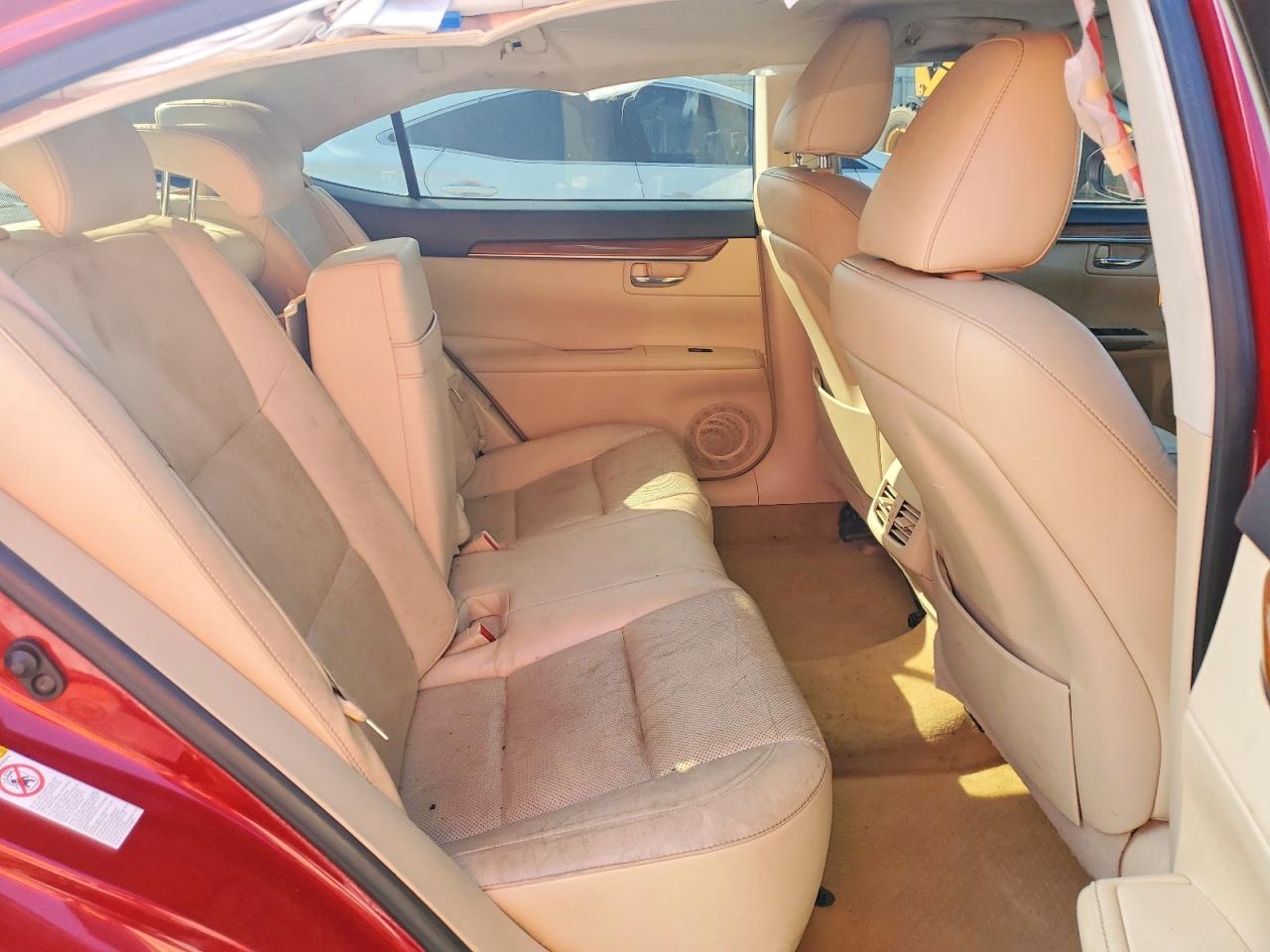 2014 Lexus Es 300h Red vin: JTHBW1GG2E2050215