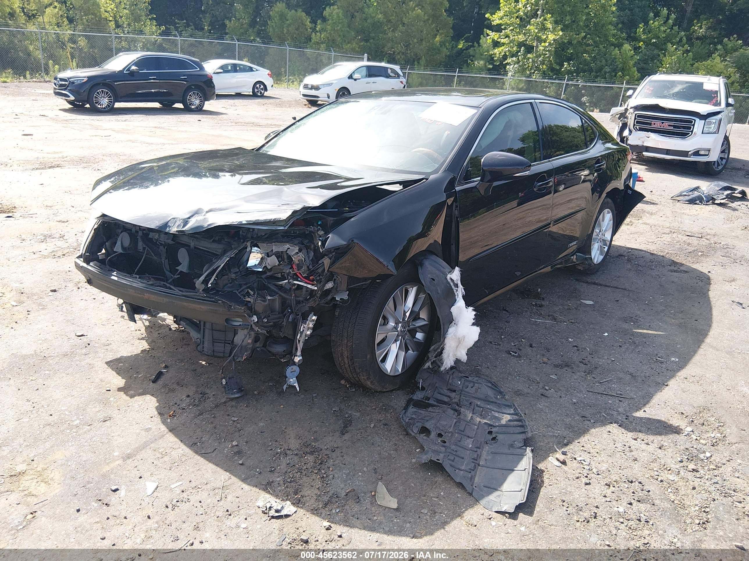2015 Lexus Es 300h   Black vin: JTHBW1GG2F2084138