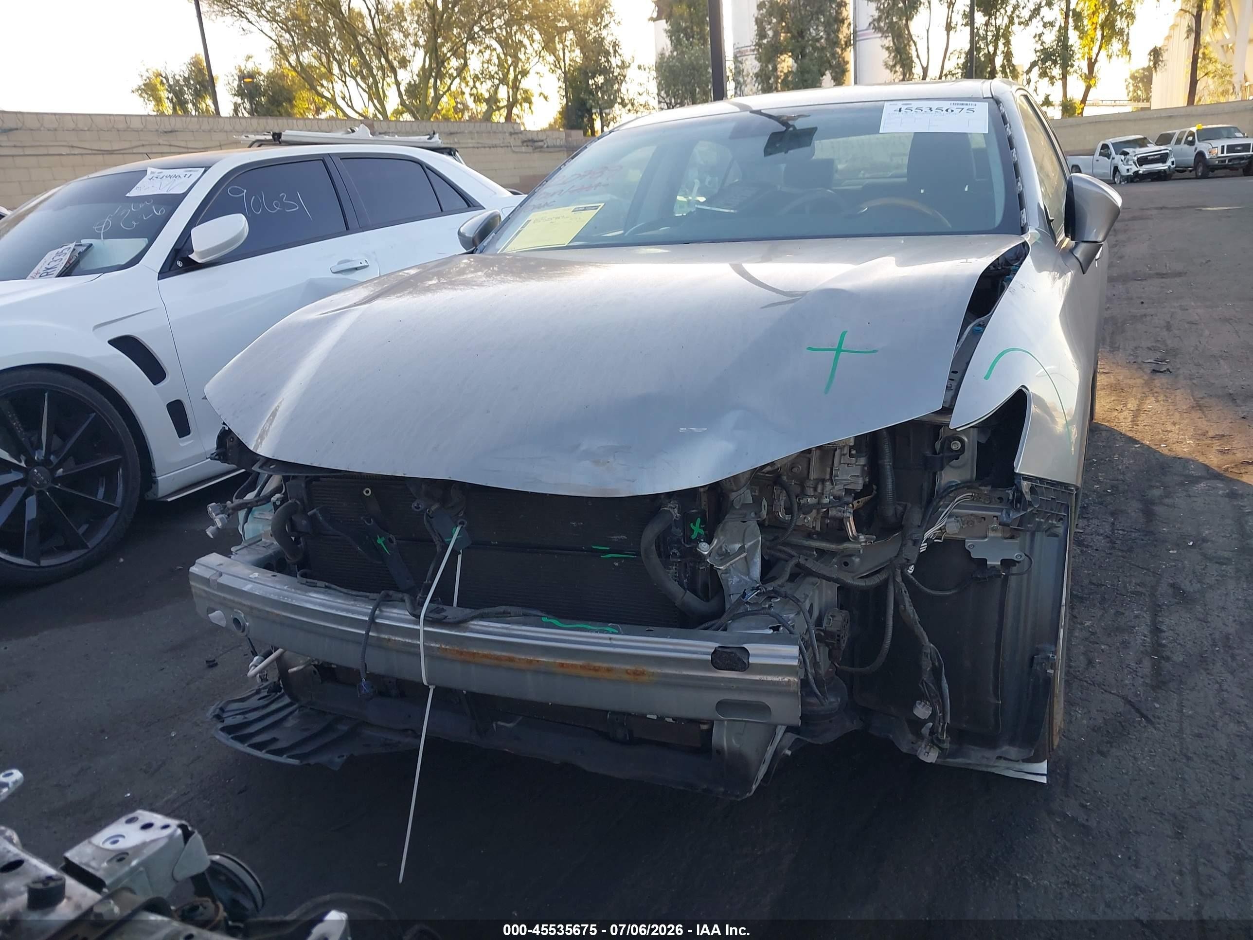 2015 Lexus Es 300h   Silver vin: JTHBW1GG2F2097956