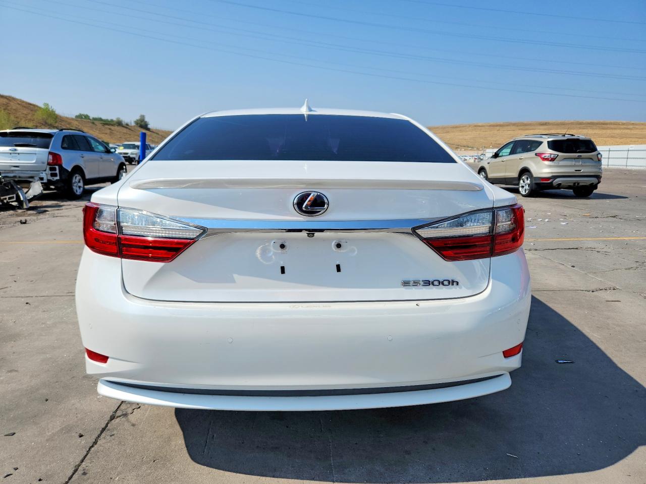 2016 Lexus Es 300h Белый vin: JTHBW1GG2G2102834