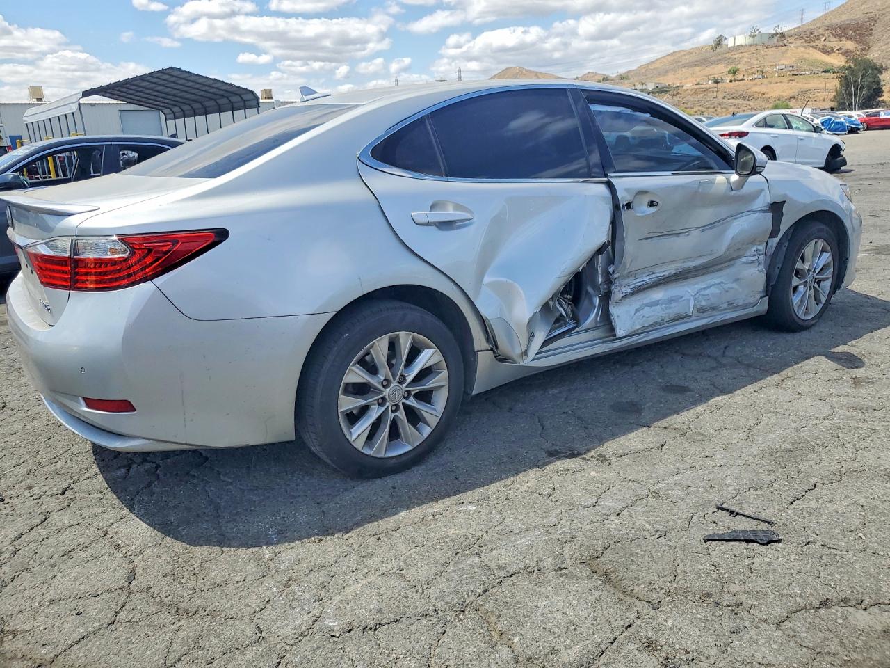 2013 Lexus Es 300h Silver vin: JTHBW1GG3D2001152