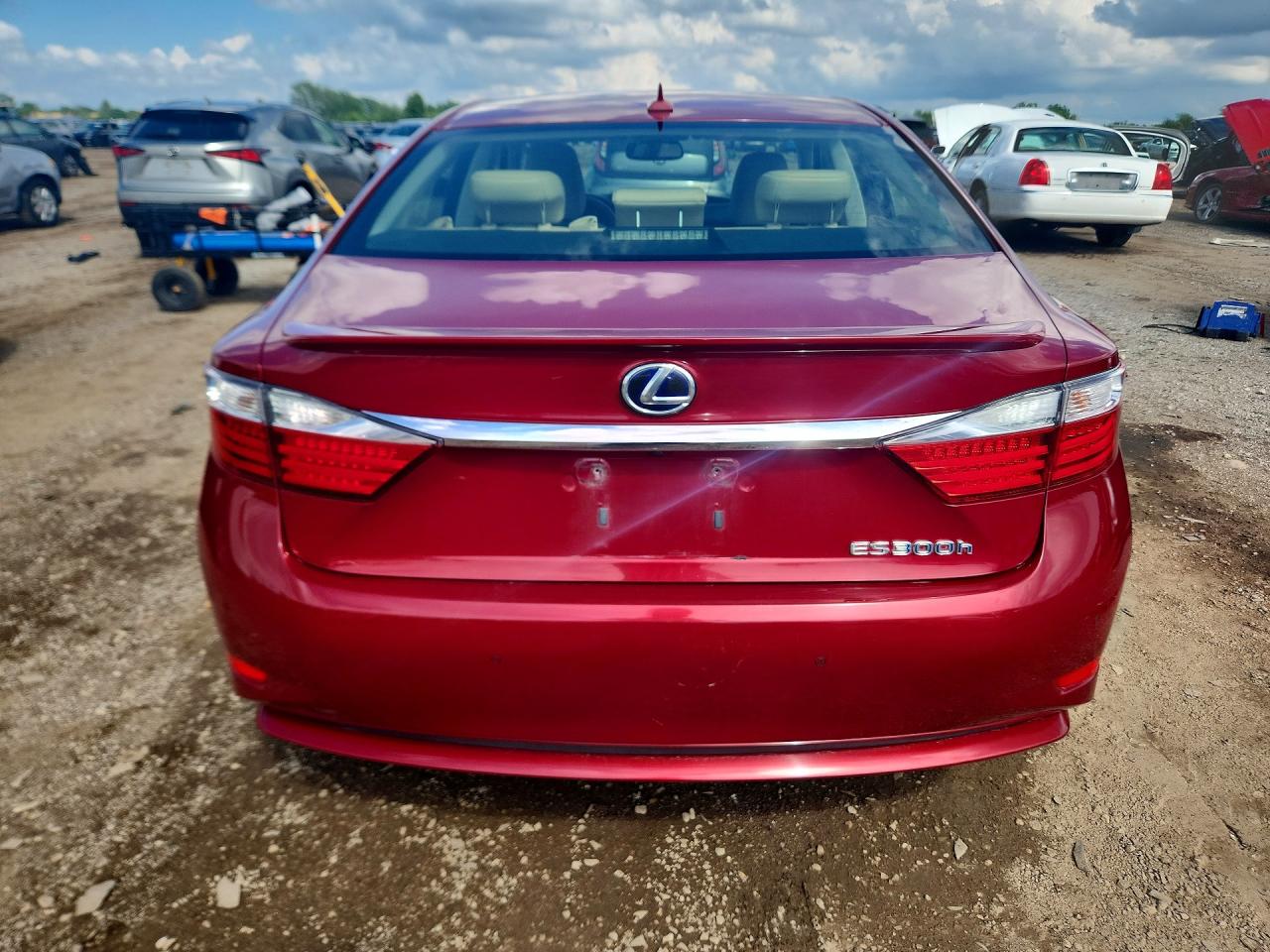 2013 Lexus Es 300h Red vin: JTHBW1GG3D2007825