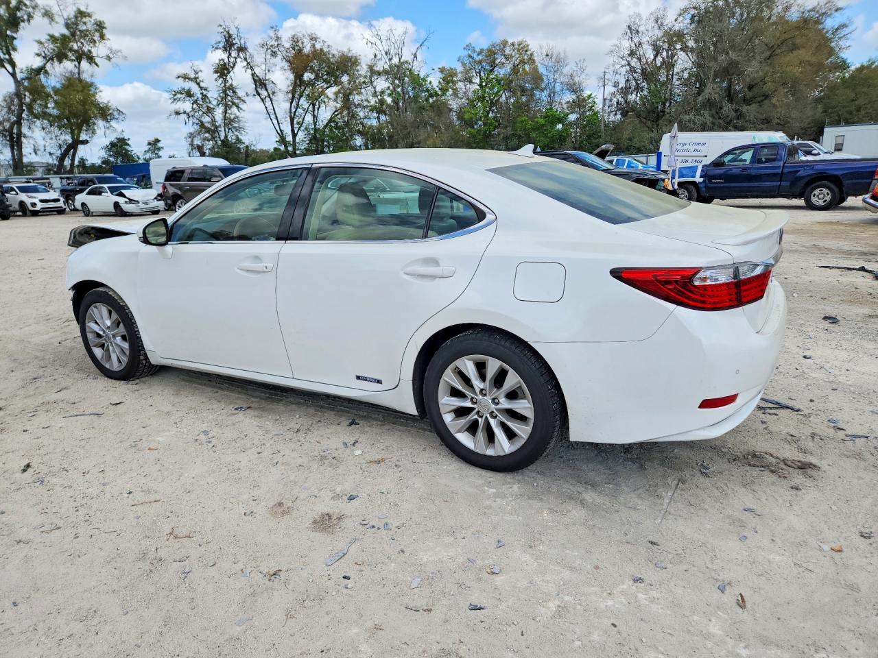 2013 Lexus Es 300h Base White vin: JTHBW1GG3D2033244